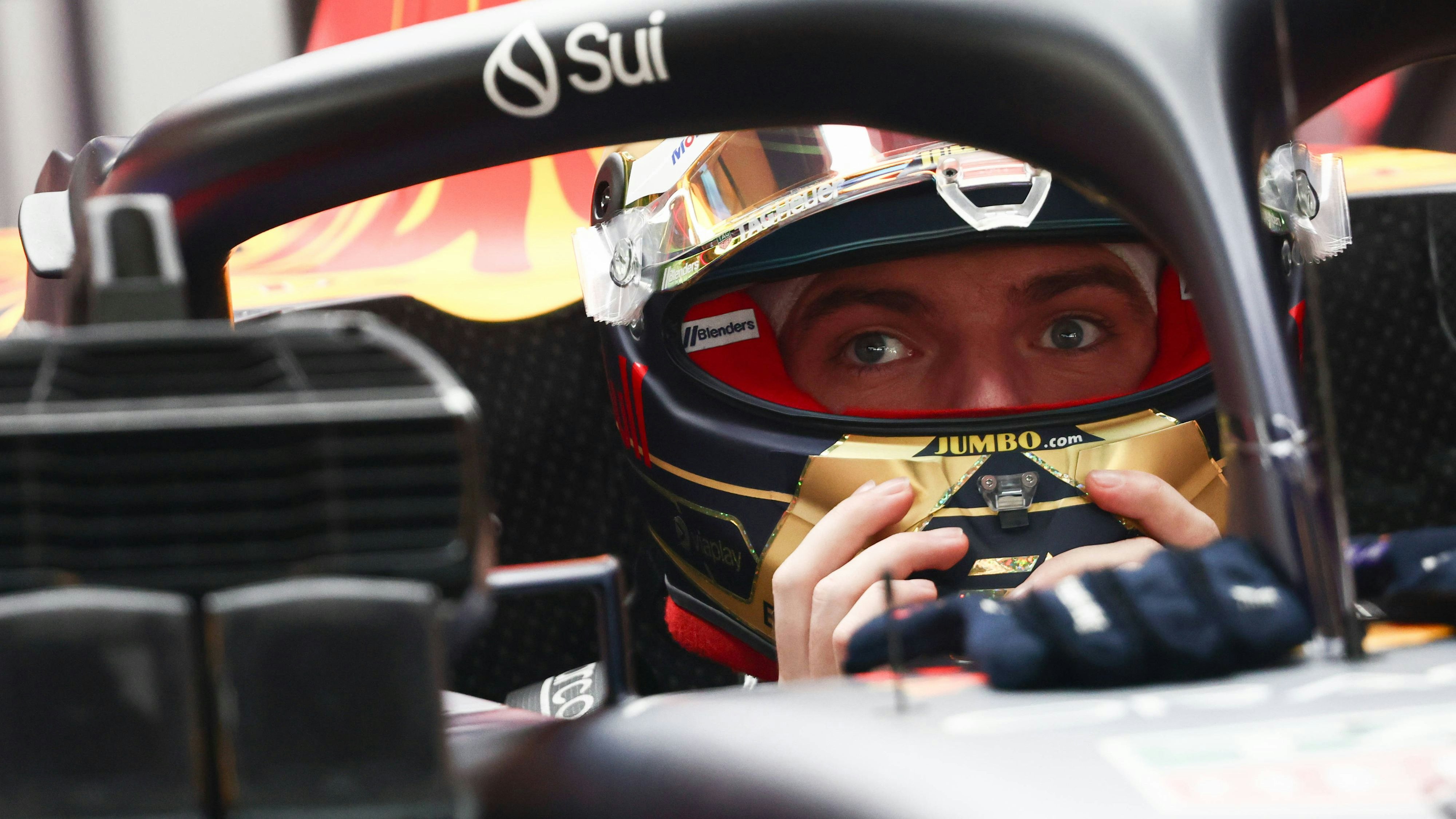 Weltmeister Max Verstappen msus eine Rekord-Summe zahlen. 