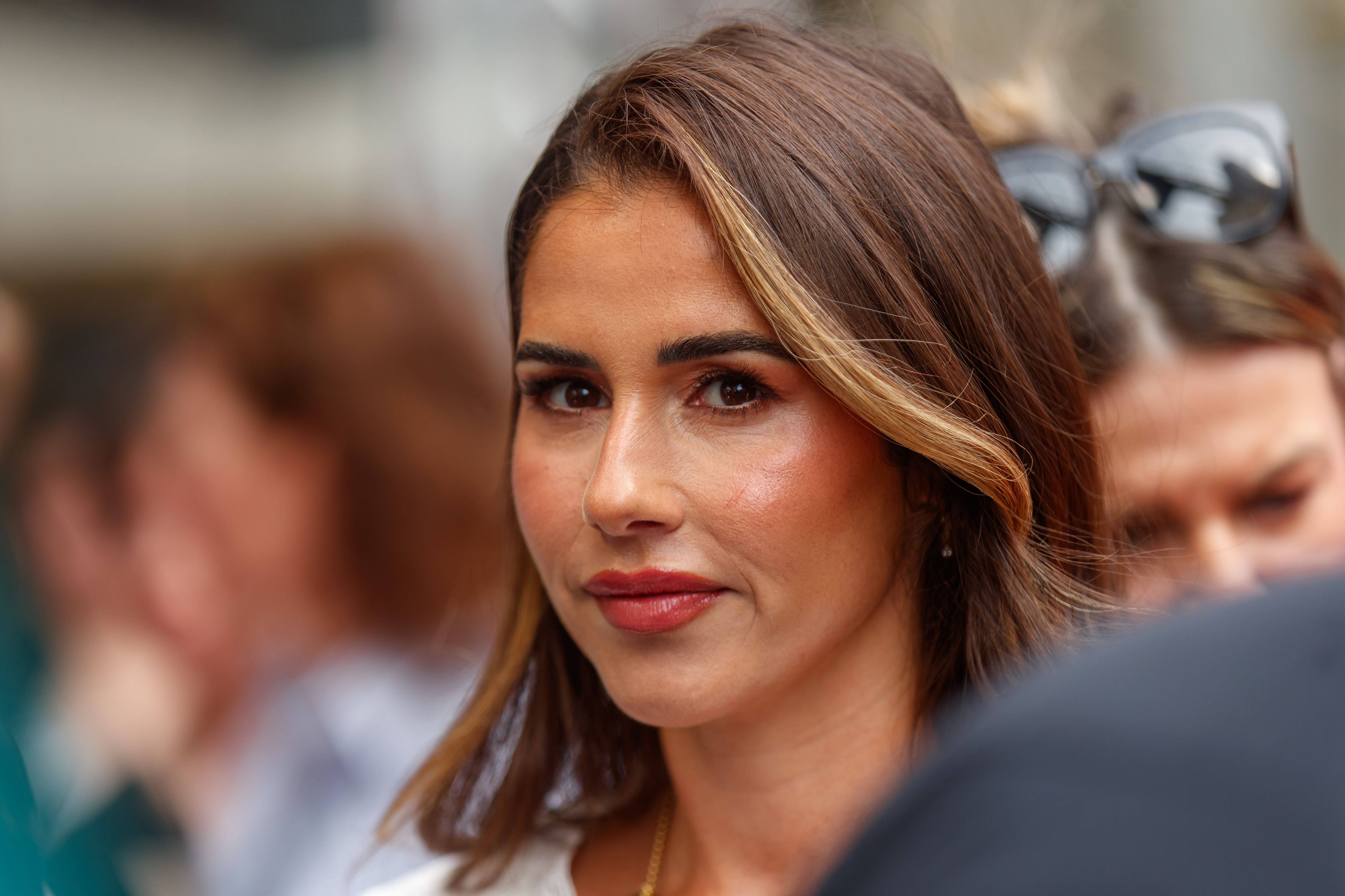 Sängerin Sarah Engels gewährt ihren Fans einen Einblick in ihre düstere Vergangenheit. 