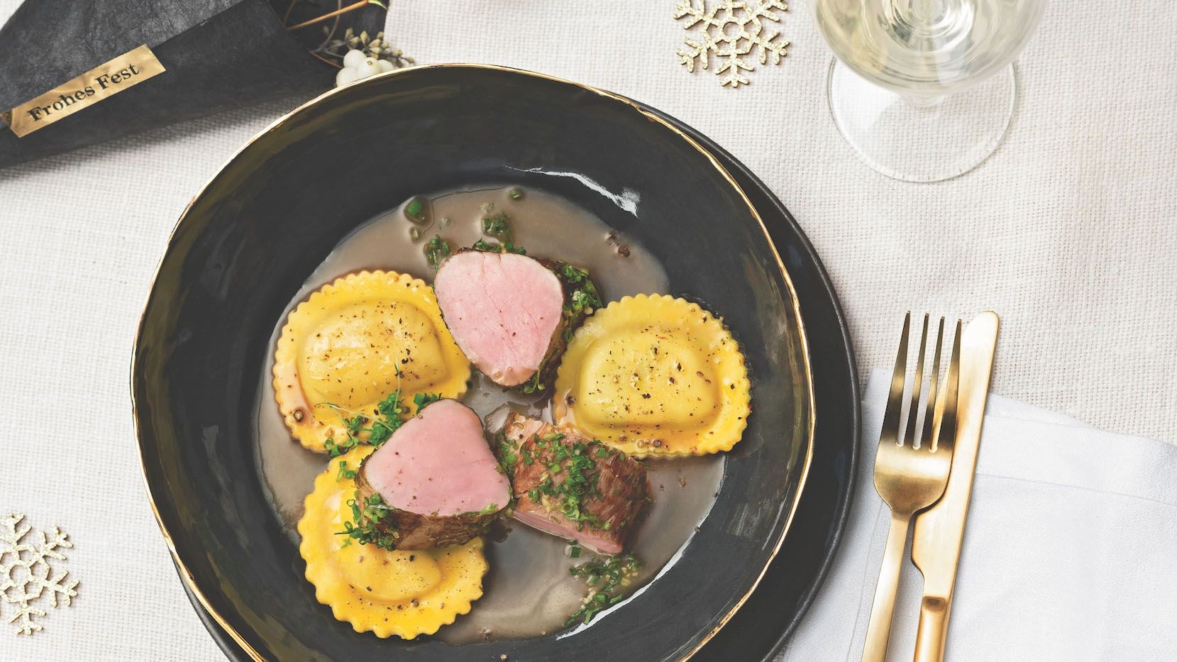 Planung ist die halbe Miete: Bei PENNY rund 100 Fleischprodukte für die Festtage online vorbestellen und entspannt genießen