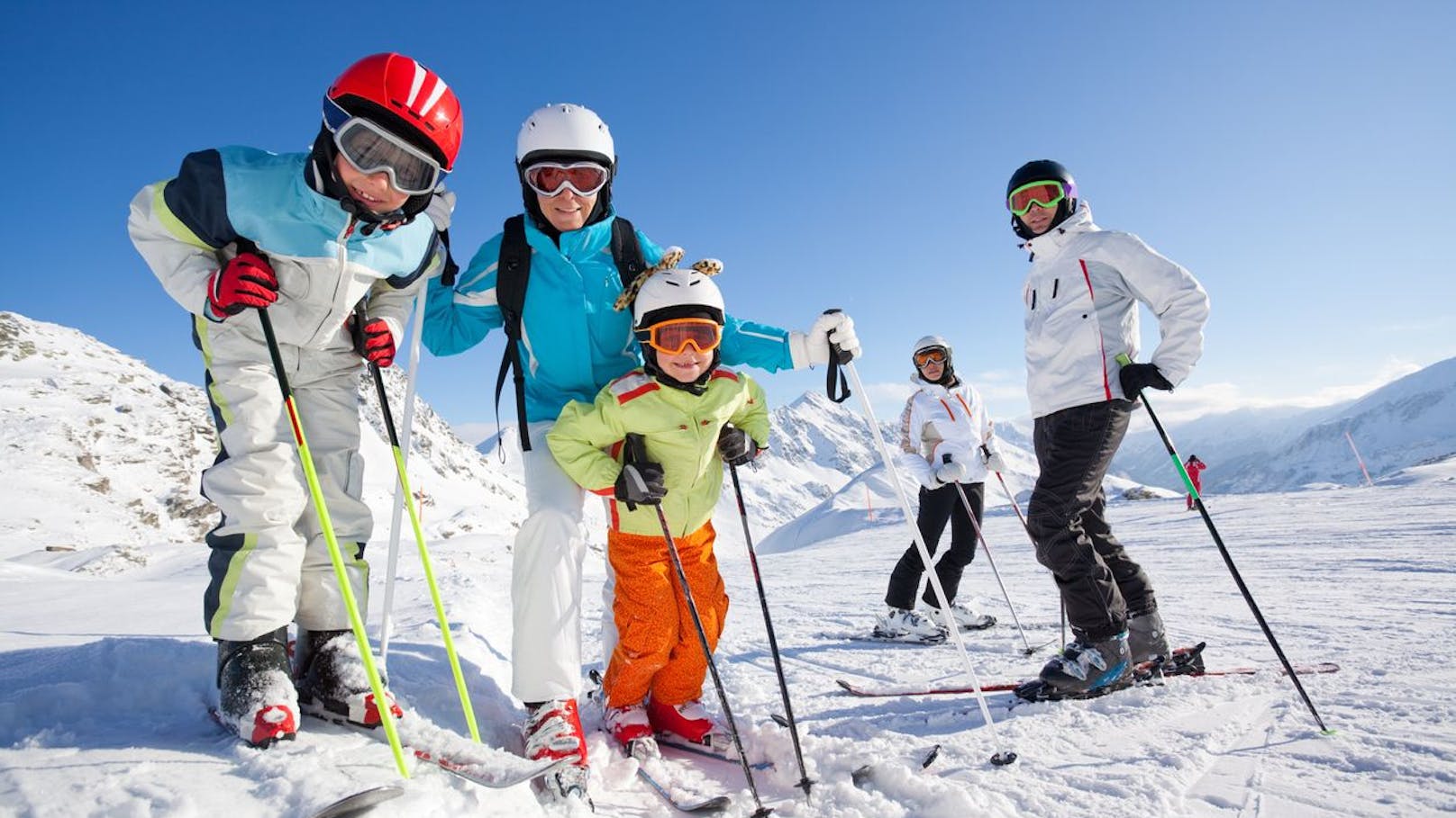 Kinder kostenlos! 10 Skigebiete mit nur einer Karte