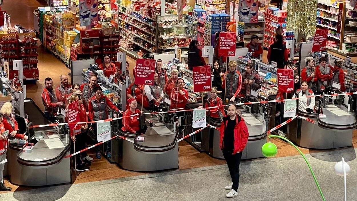 Am Donnerstag kam es in Salzburg zu einem Streik der "Interspar"-Mitarbeiter im "Europark". 