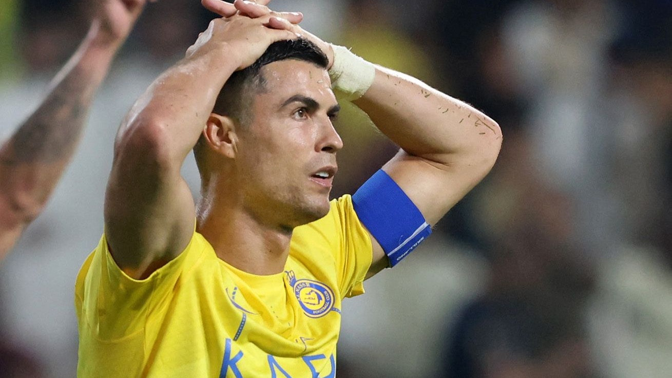 Fußball-Star Cristiano Ronaldo droht eine millionenschwere Klage. 