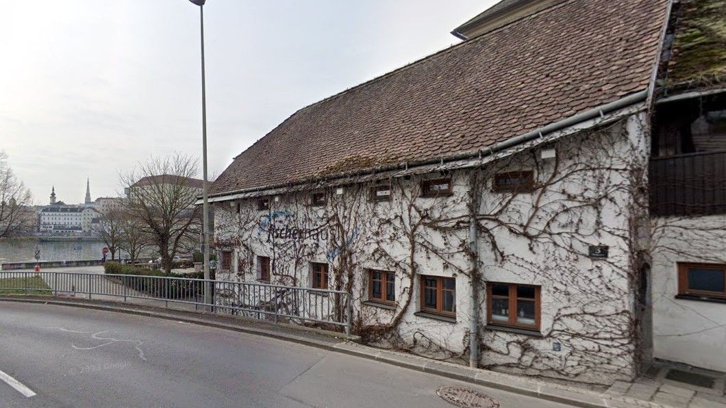 Der beliebte Wirt an der Donaulände in Linz ist pleite. Corona und die Teuerungswelle haben dazu geführt.