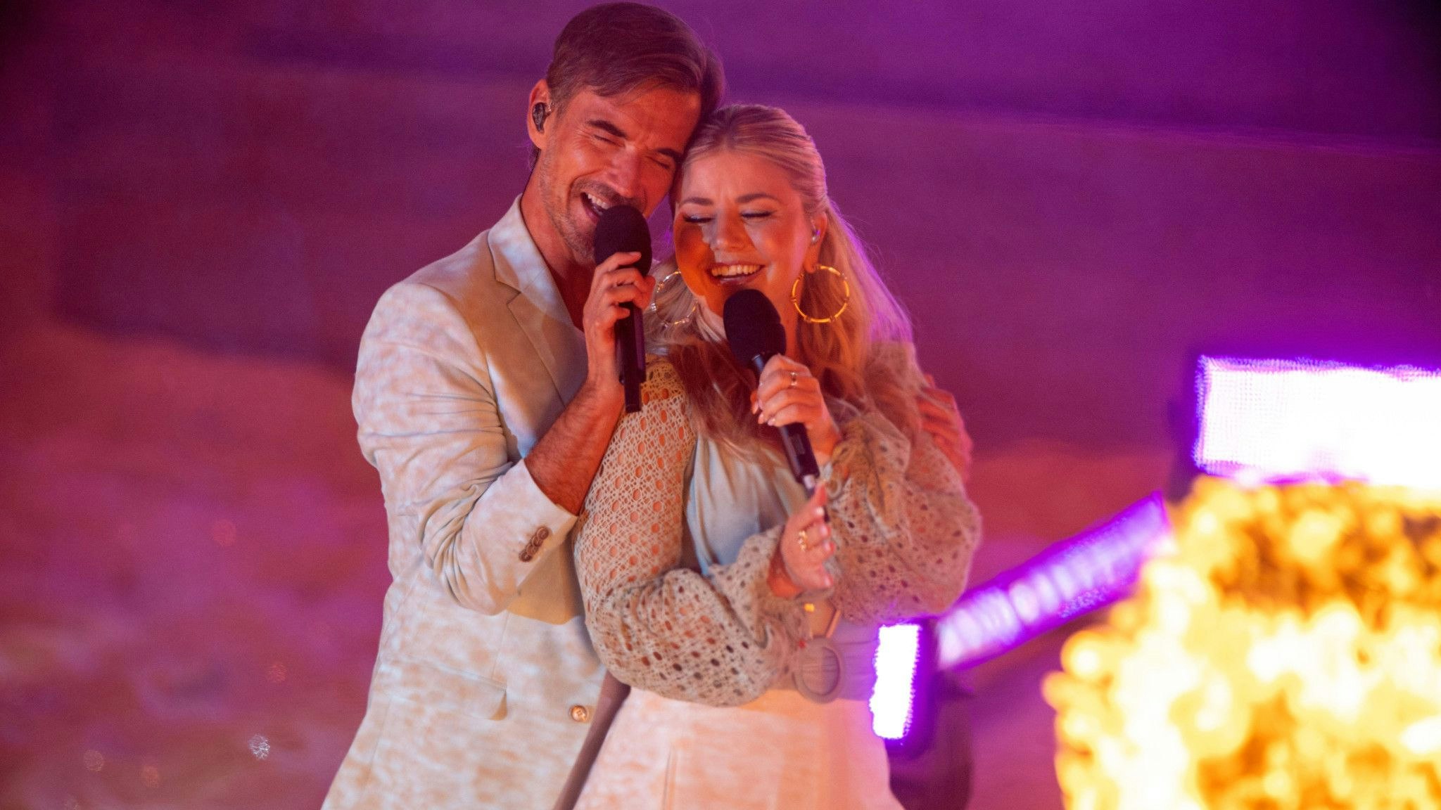 Ist ein Liebesfeuer zwischen Beatrice Egli und Florian Silbereisen entfacht?
