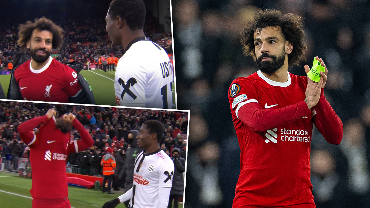 Mo Salah beim Trikot-Tausch mit LASK-Kicker Moses Usor