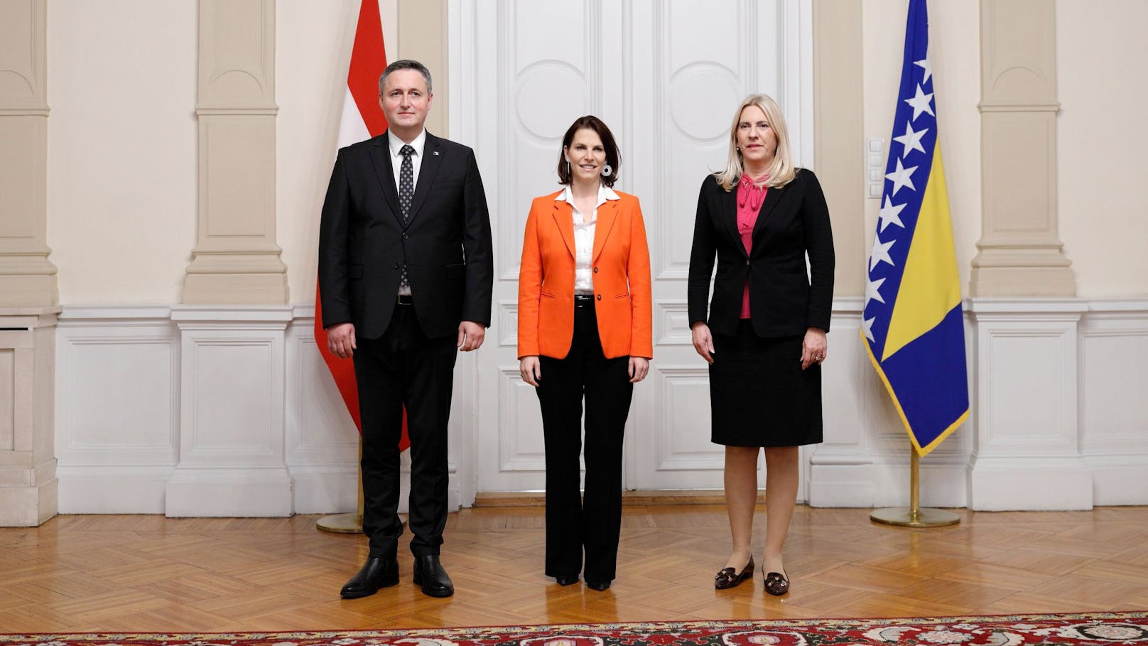 Bundesministerin Karoline Edtstadler flog am Donnerstag nach Sarajevo.