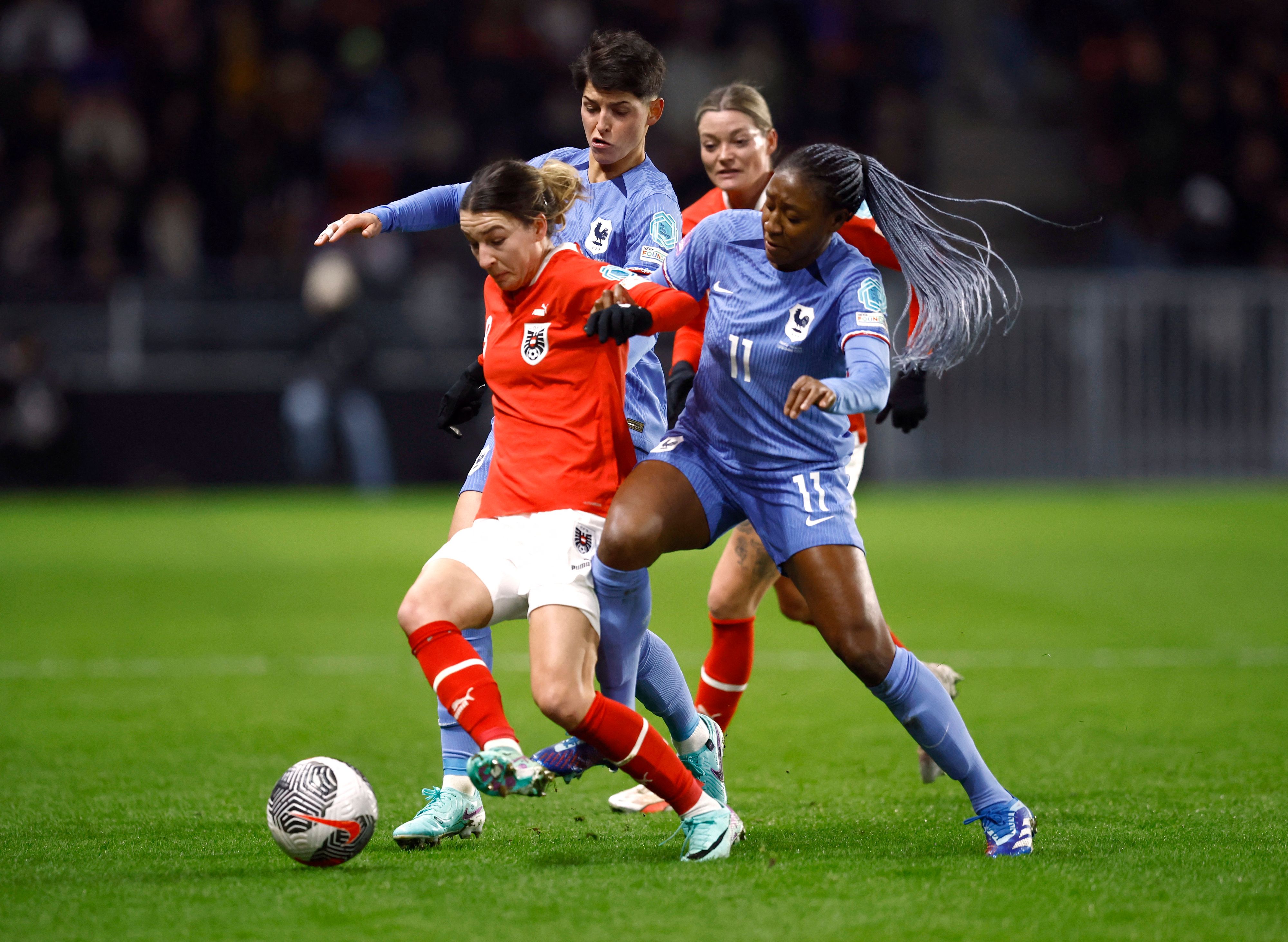 Österreichs Frauen-Nationalteam verliert in Frankreich.