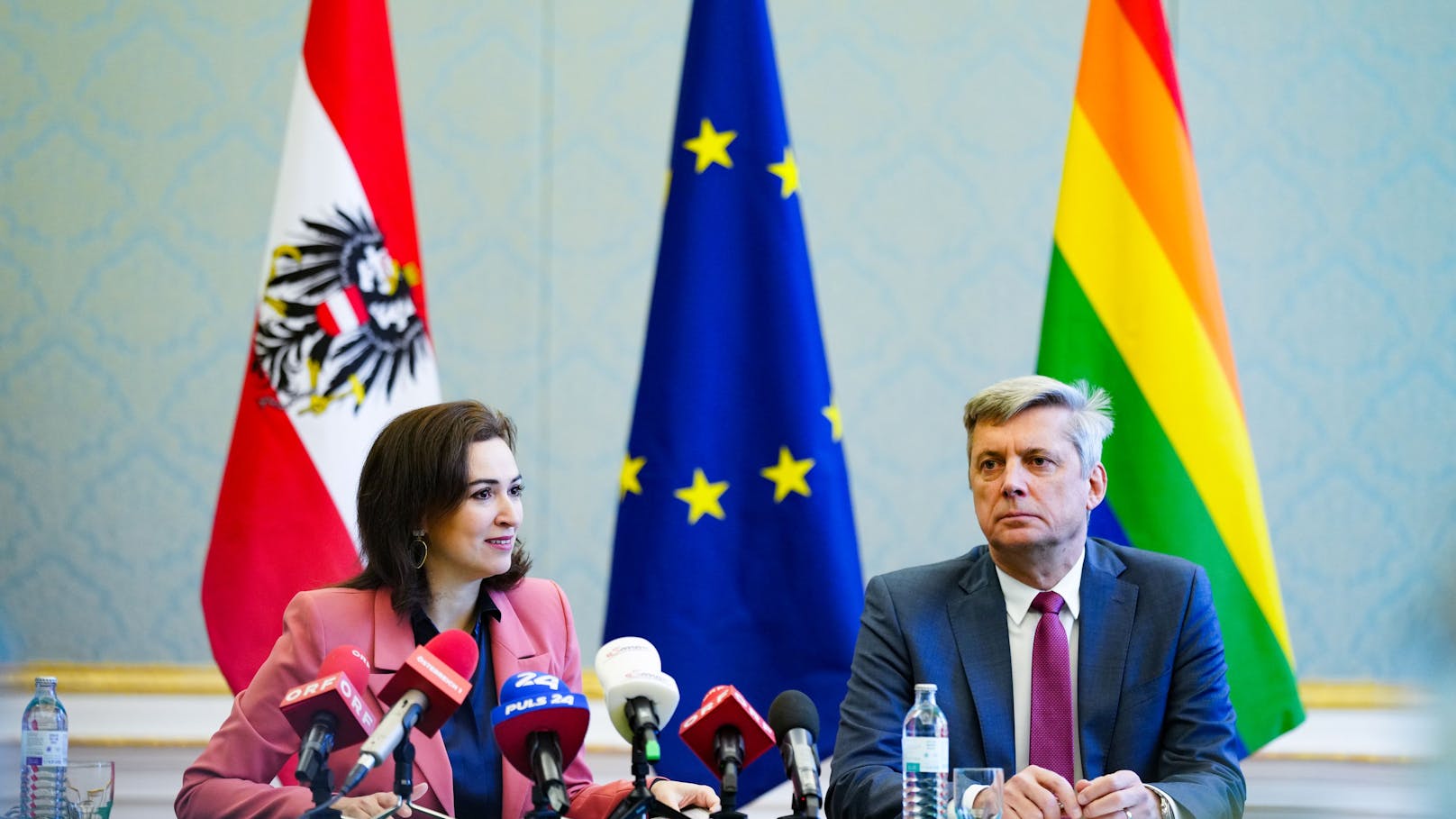 Pilnacek-Affäre: Zadic stellt Leiter der Kommission vor