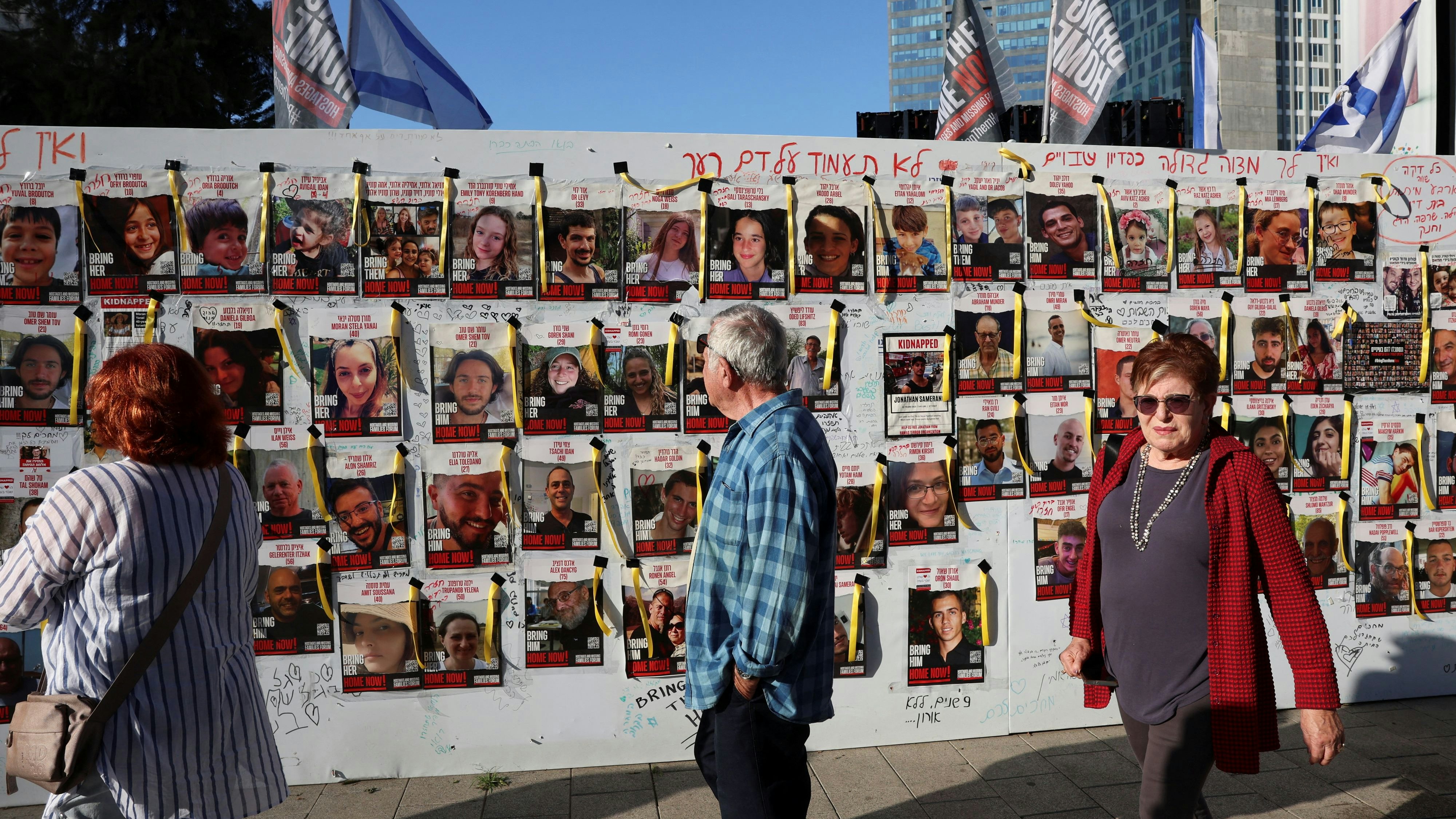 Mit dem Ende der Feuerpause ist ungewiss, ob und wann die verleibenden Geiseln freikommen könnten.