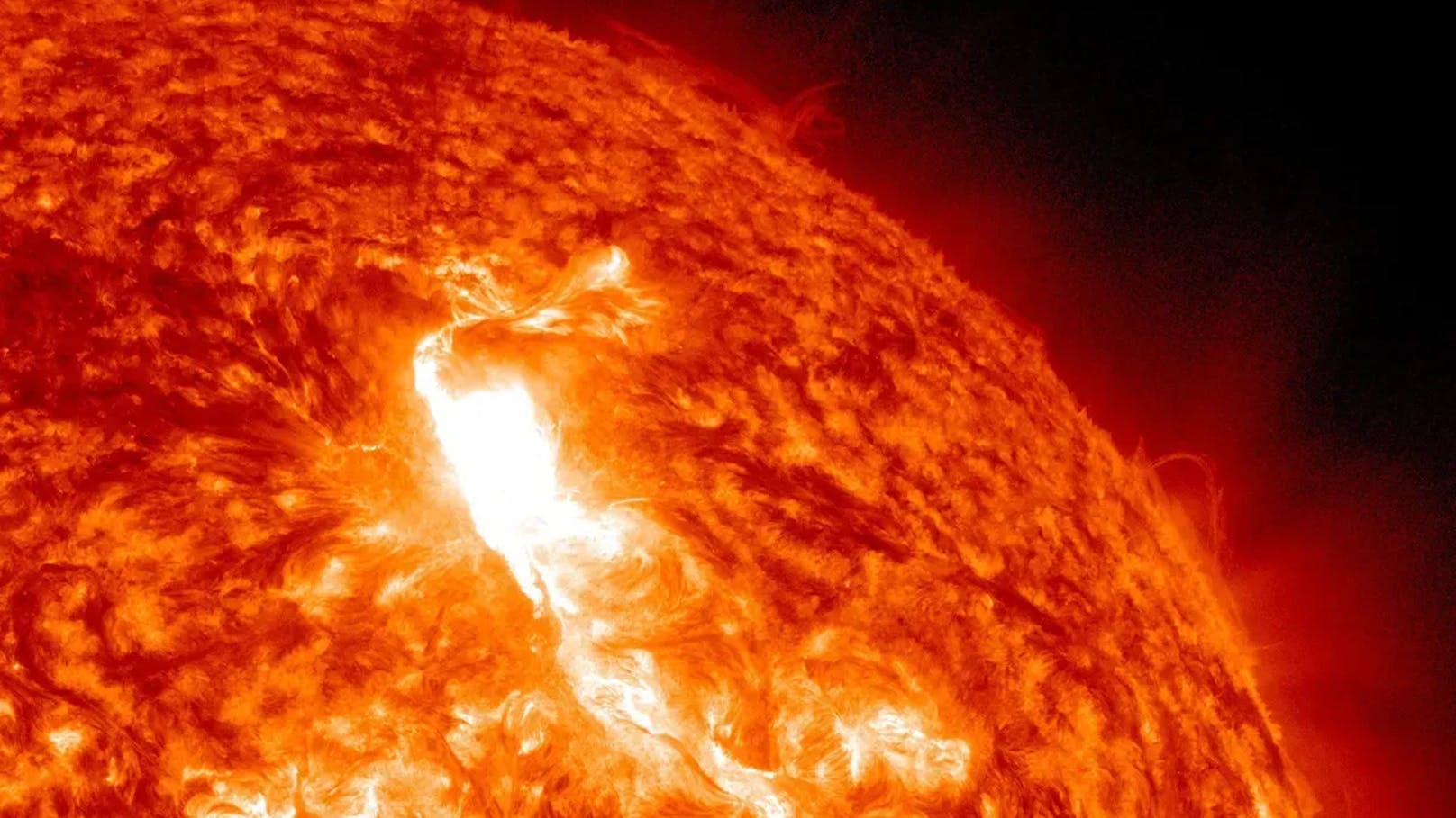 NASA warnt: Heftiger Sonnensturm kann die Erde treffen