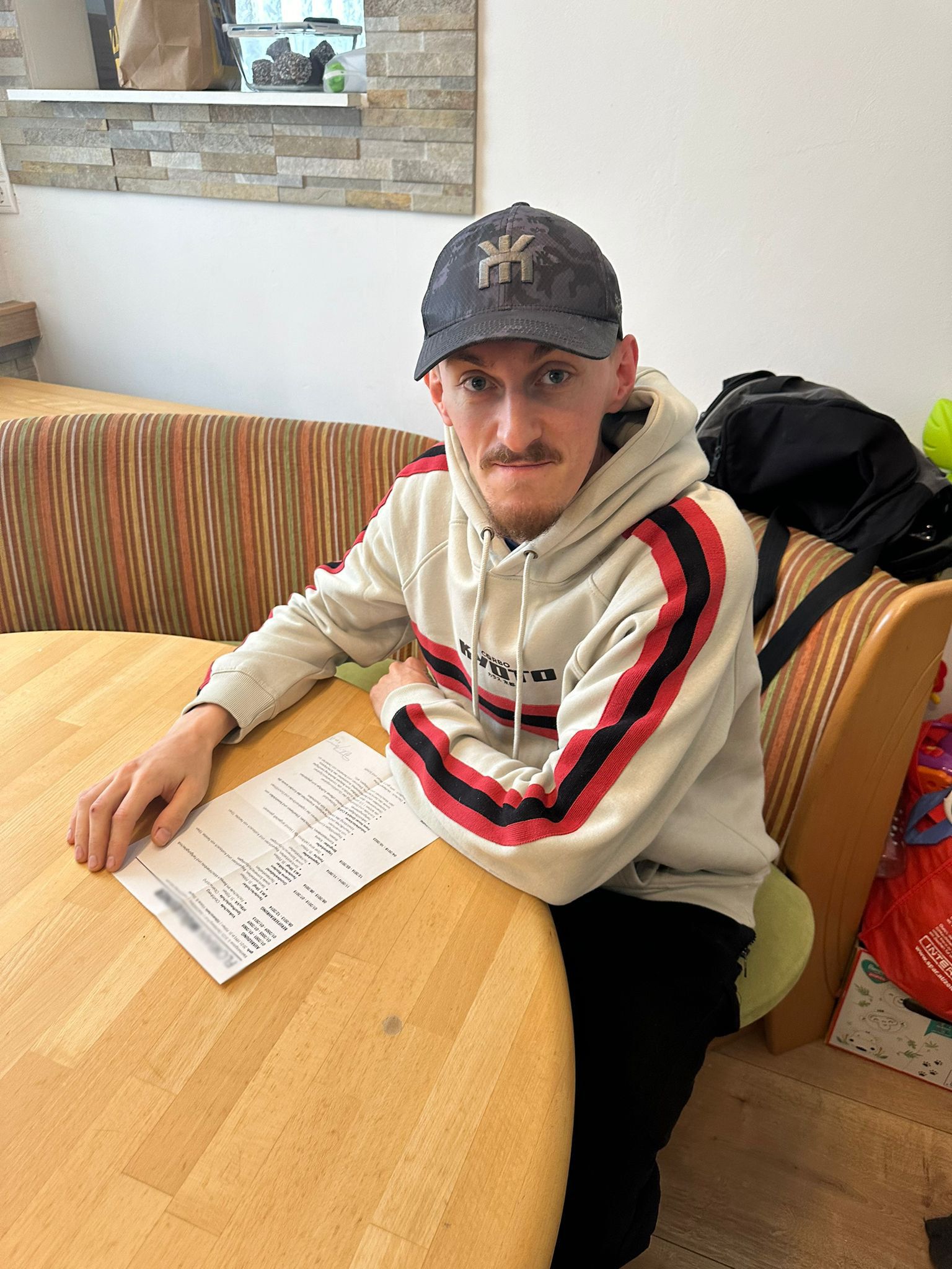 Florian M. (28) aus dem Bezirk St. Pölten-Land mit seinem Lebenslauf.