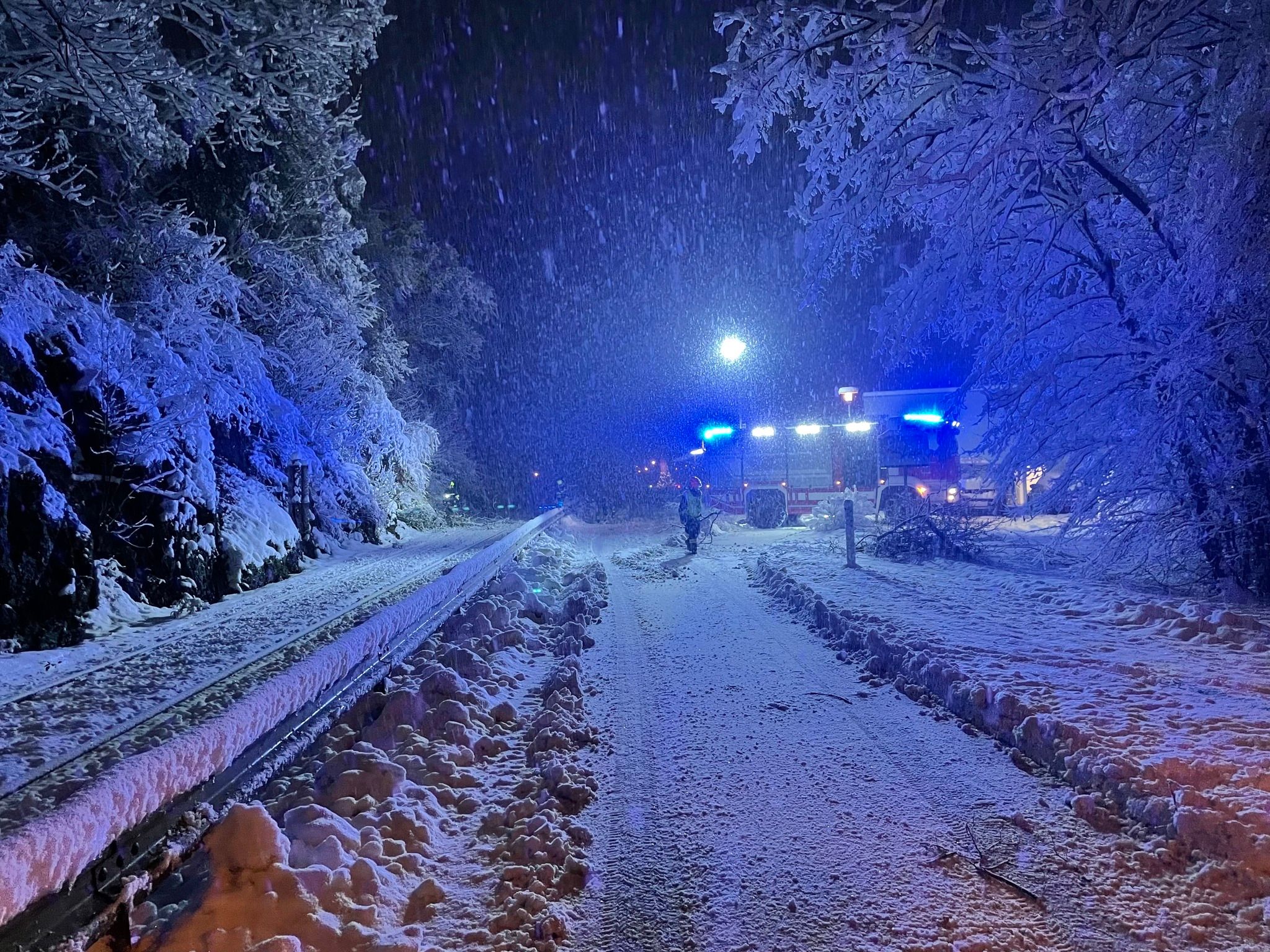 Die Freiwillige Feuerwehr Walding stand am Samstag im Dauereinsatz. 