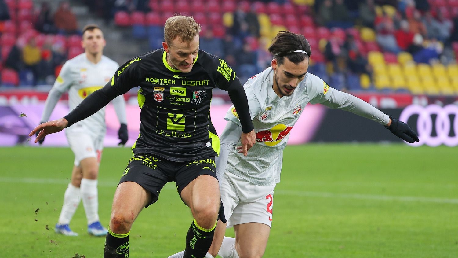 Salzburg ringt Wolfsberg nieder.