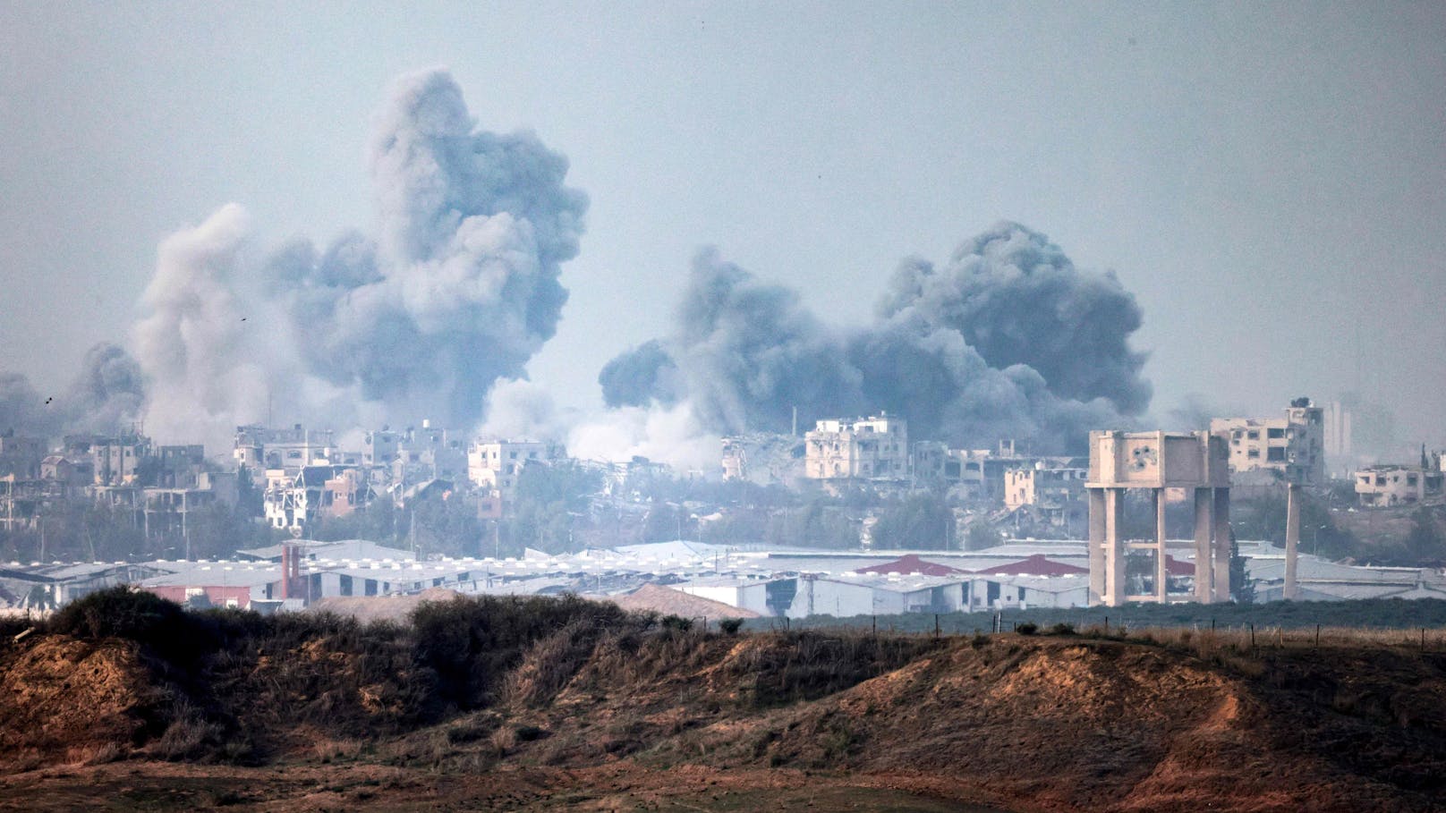 Israel setzt Angriffe fort – Hunderte Tote in Gaza