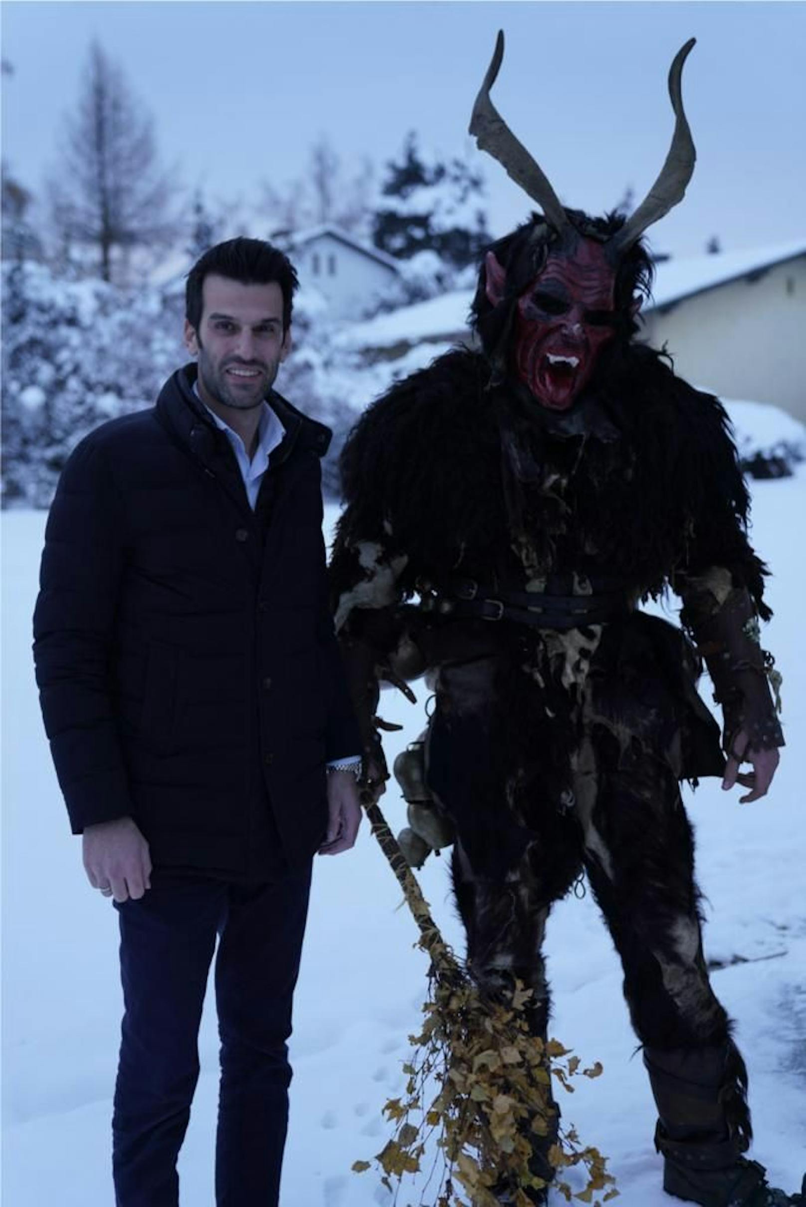 Udo Landbauer mit Krampus