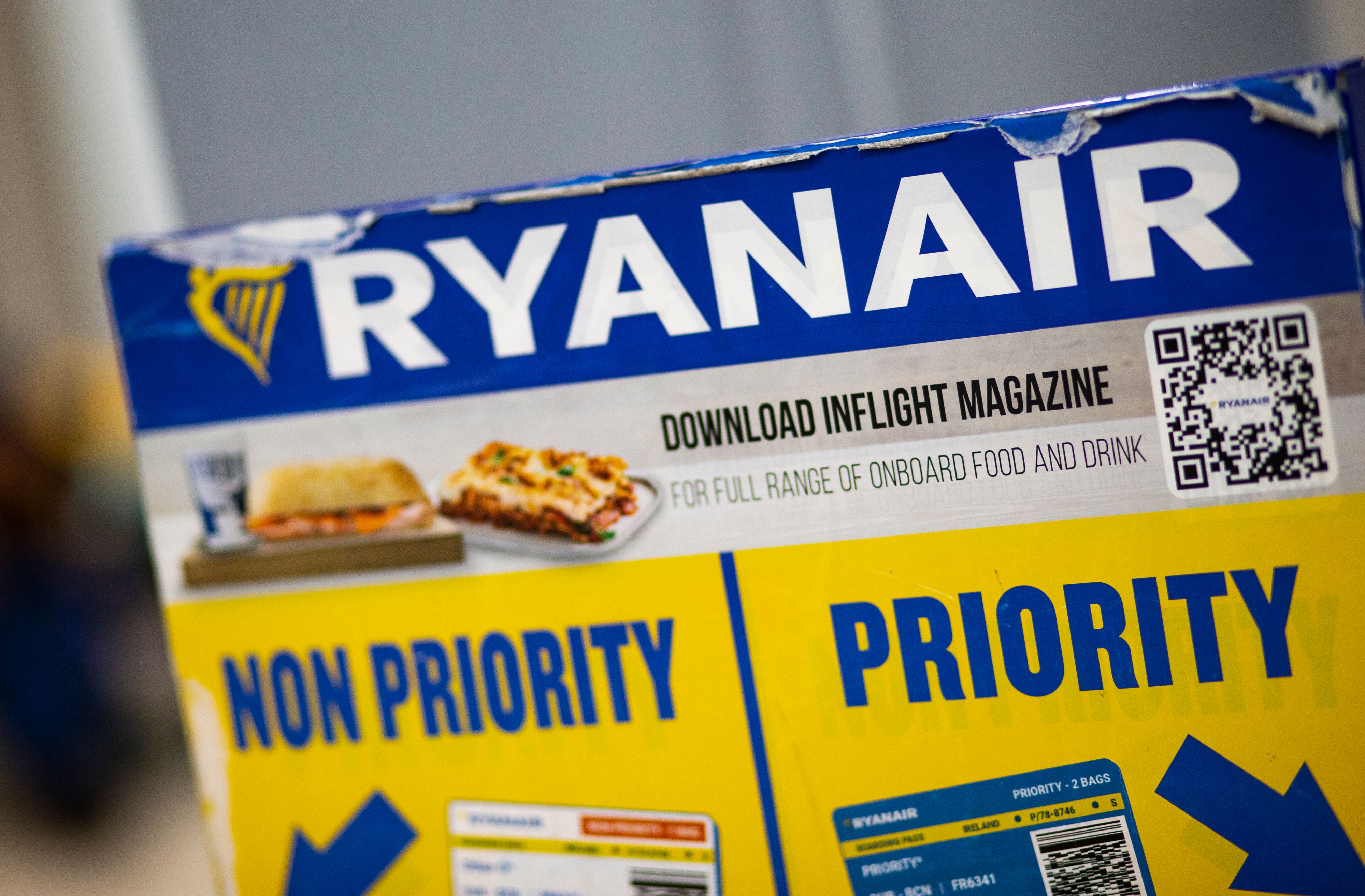 Immer wieder kritisieren Kunden versteckte Kosten bei der irischen Airline.