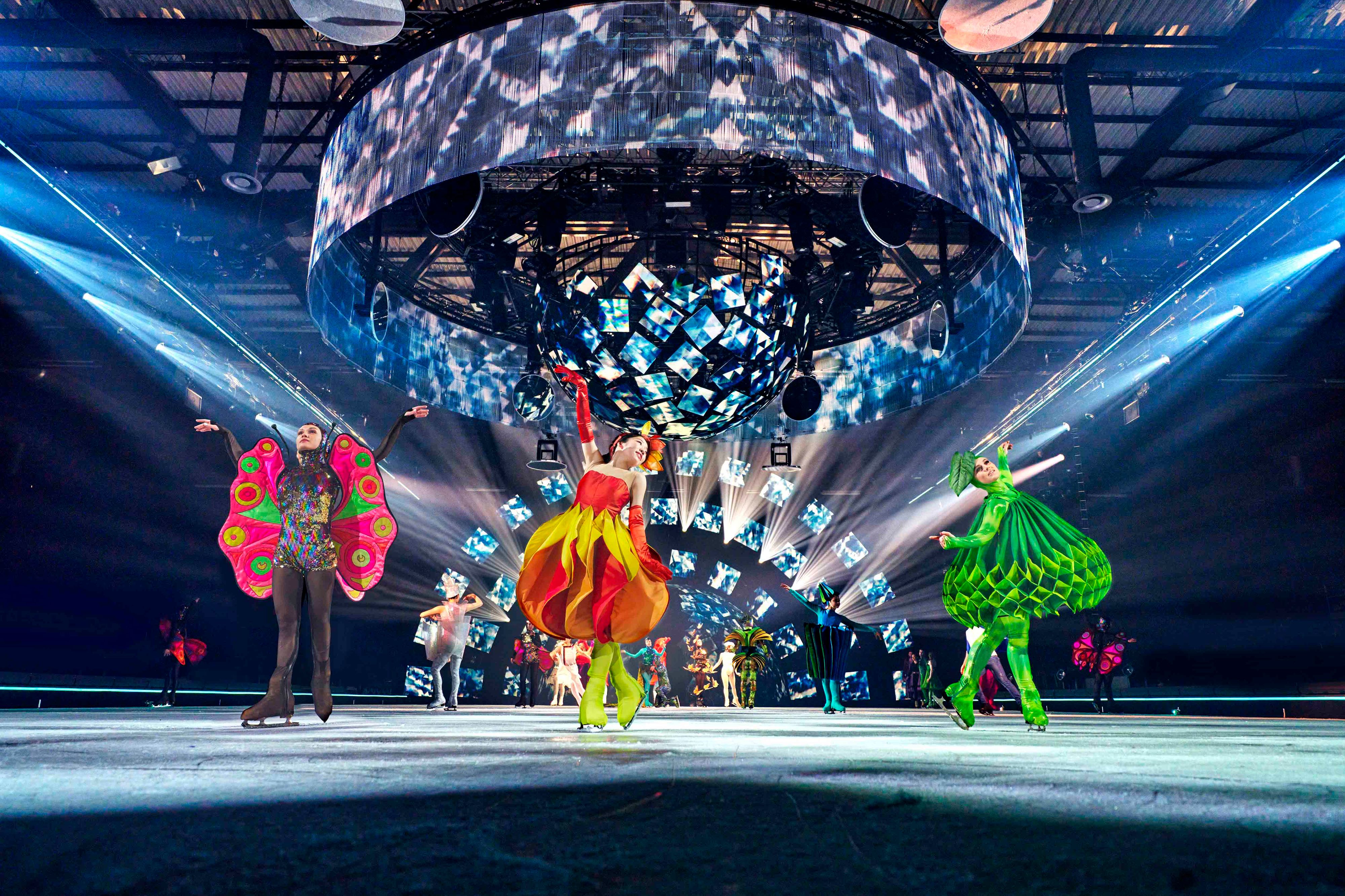 Holiday on Ice - A NEW DAY