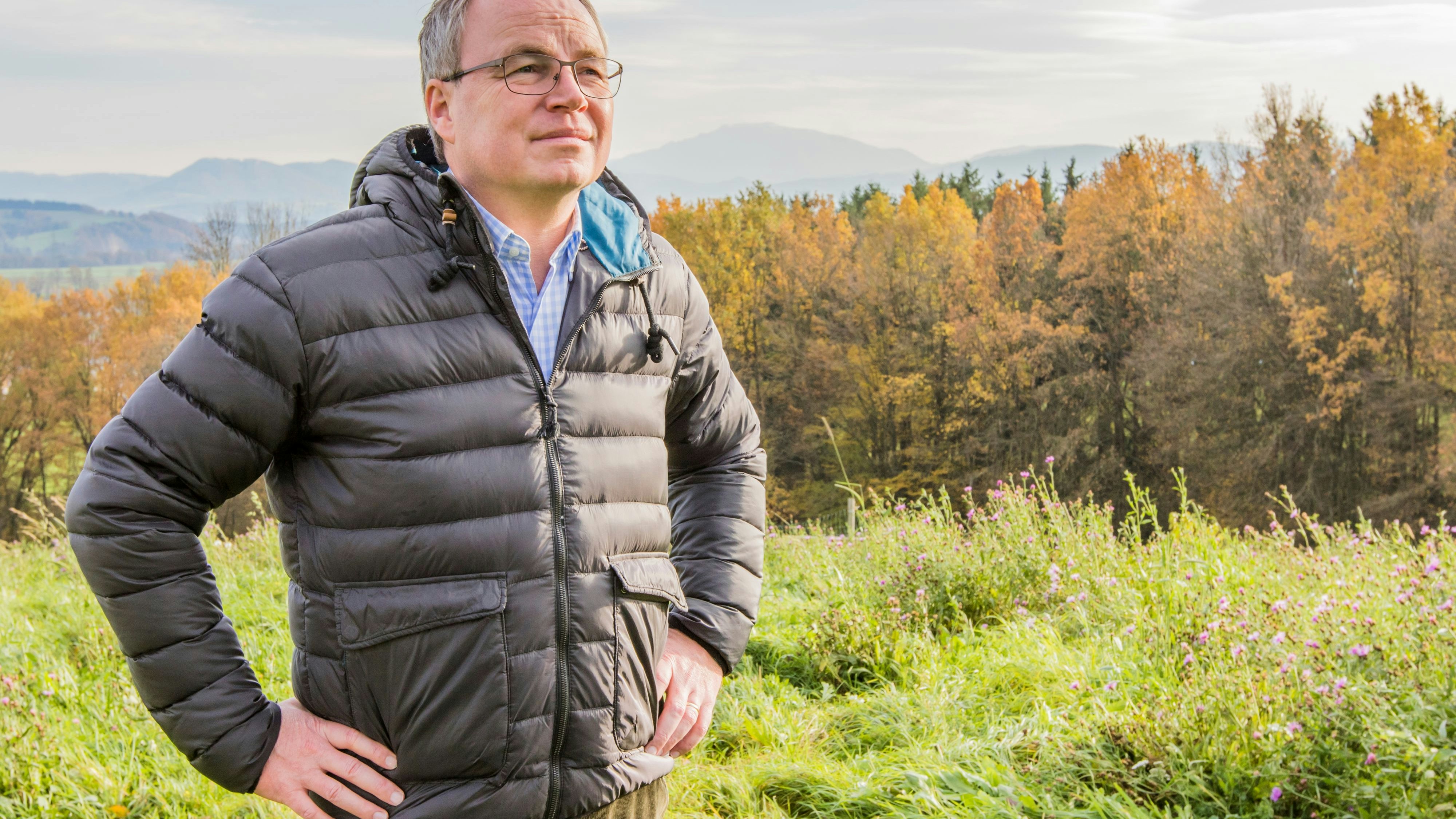 LH-Stellvertreter Stephan Pernkopf freut sich über die neuen Zahlen zur Bodennutzung und –versiegelung.
