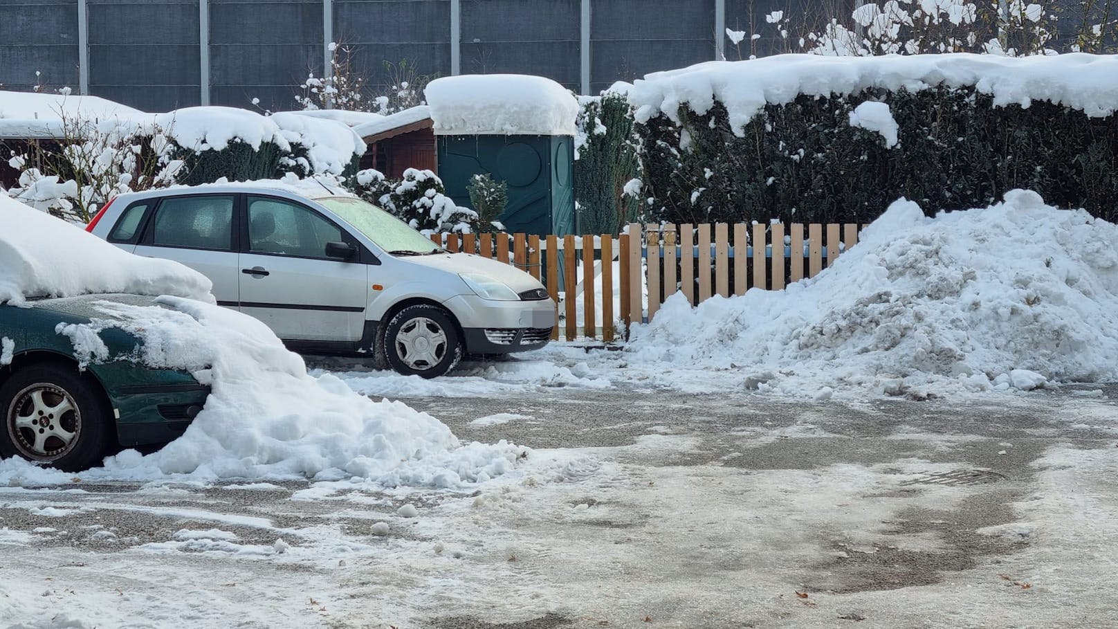 Zu viel Schnee: Hunderte Parkplätze weniger, Ärger groß