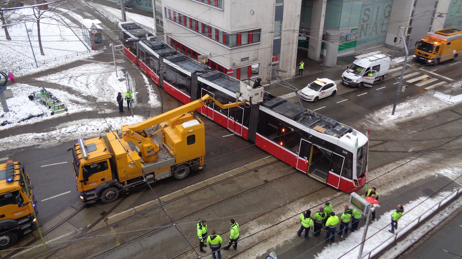 Wetter gibt Öffi-Schienen in Wien heuer heiß-kalt