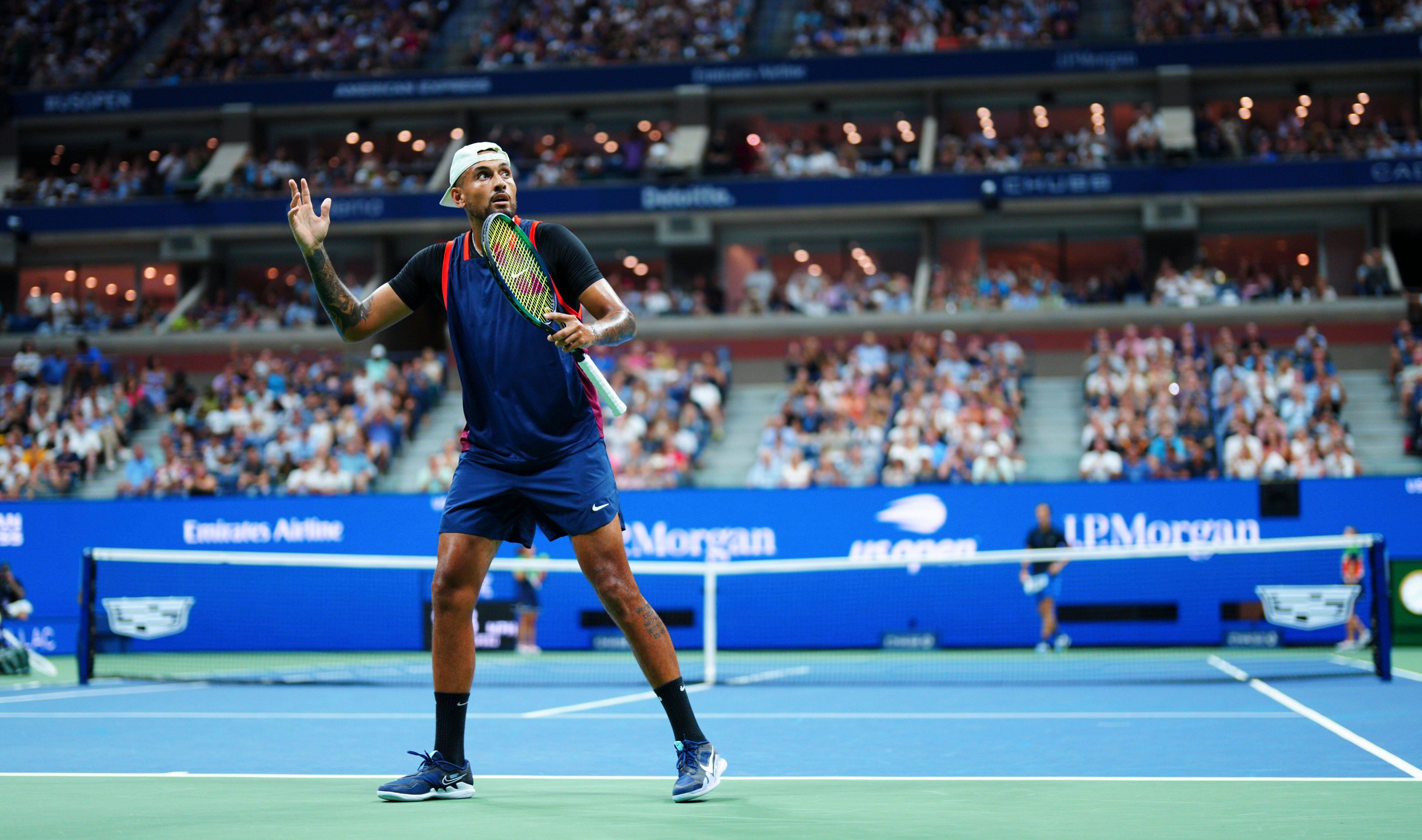 Nick Kyrgios ist bekannt für die Interaktionen mit dem Publikum.