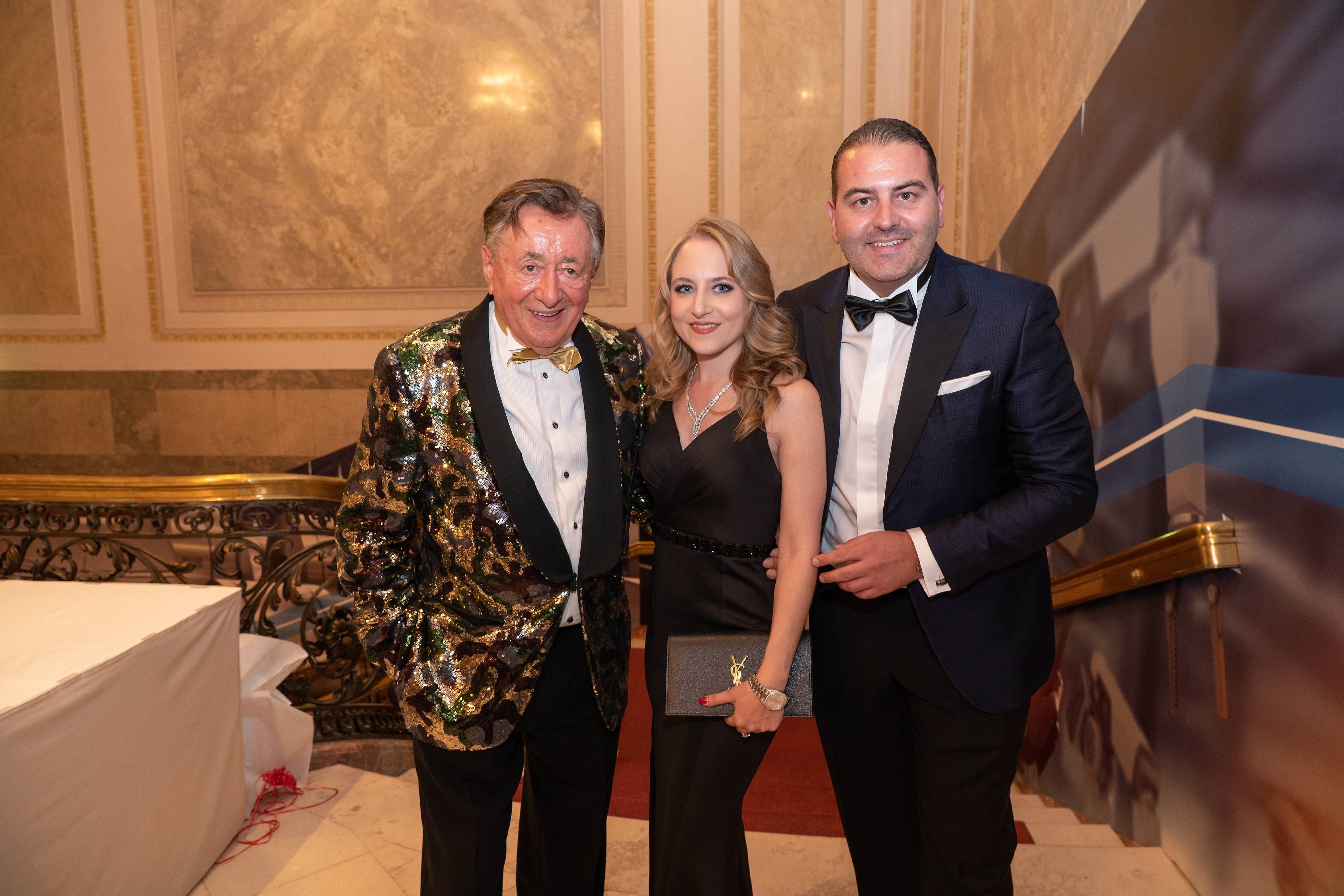 Richard Lugner mit seiner Tochter Jacqueline und ihrem Verlobten Leo Kohlbauer