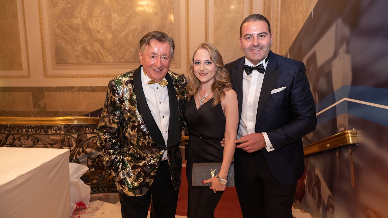 Heute.at - Lugner: Ich würde sie gerne zum Traualtar führen