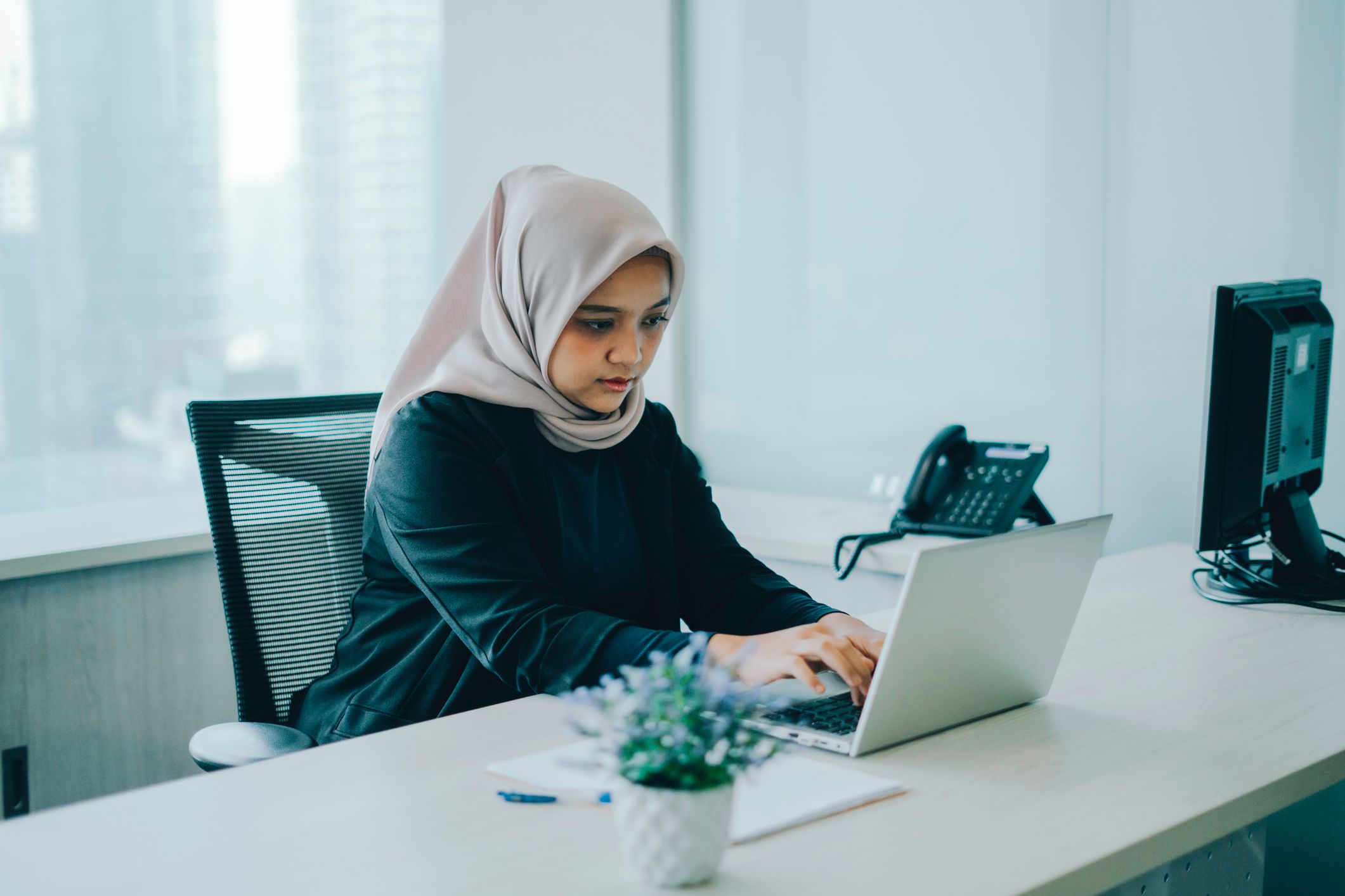 Der Europäische Gerichtshof hat entschieden: Behörden können ihren Mitarbeiterinnen das Tragen eines Kopftuchs untersagen. (Symbolbild)