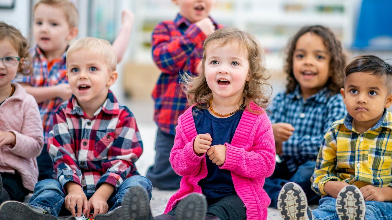 Kinder im Kindergarten