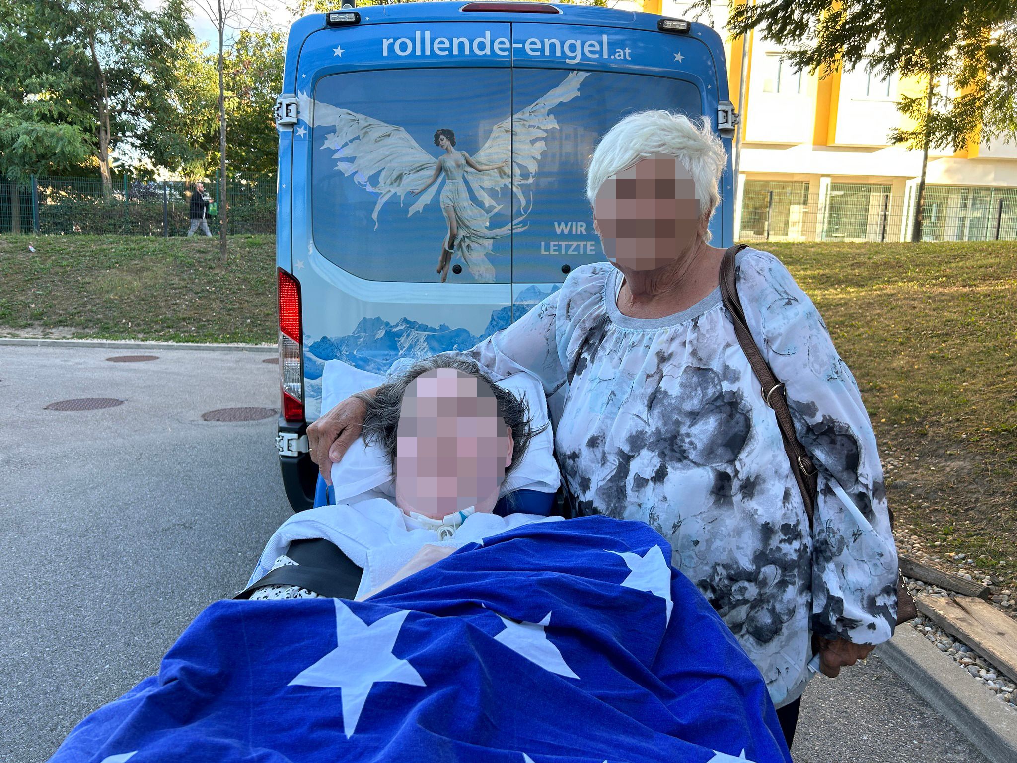 Die Schwerkranke wurde von ihrer 84-jährigen Mama mit einem Besuch im Nationalpark überrascht.