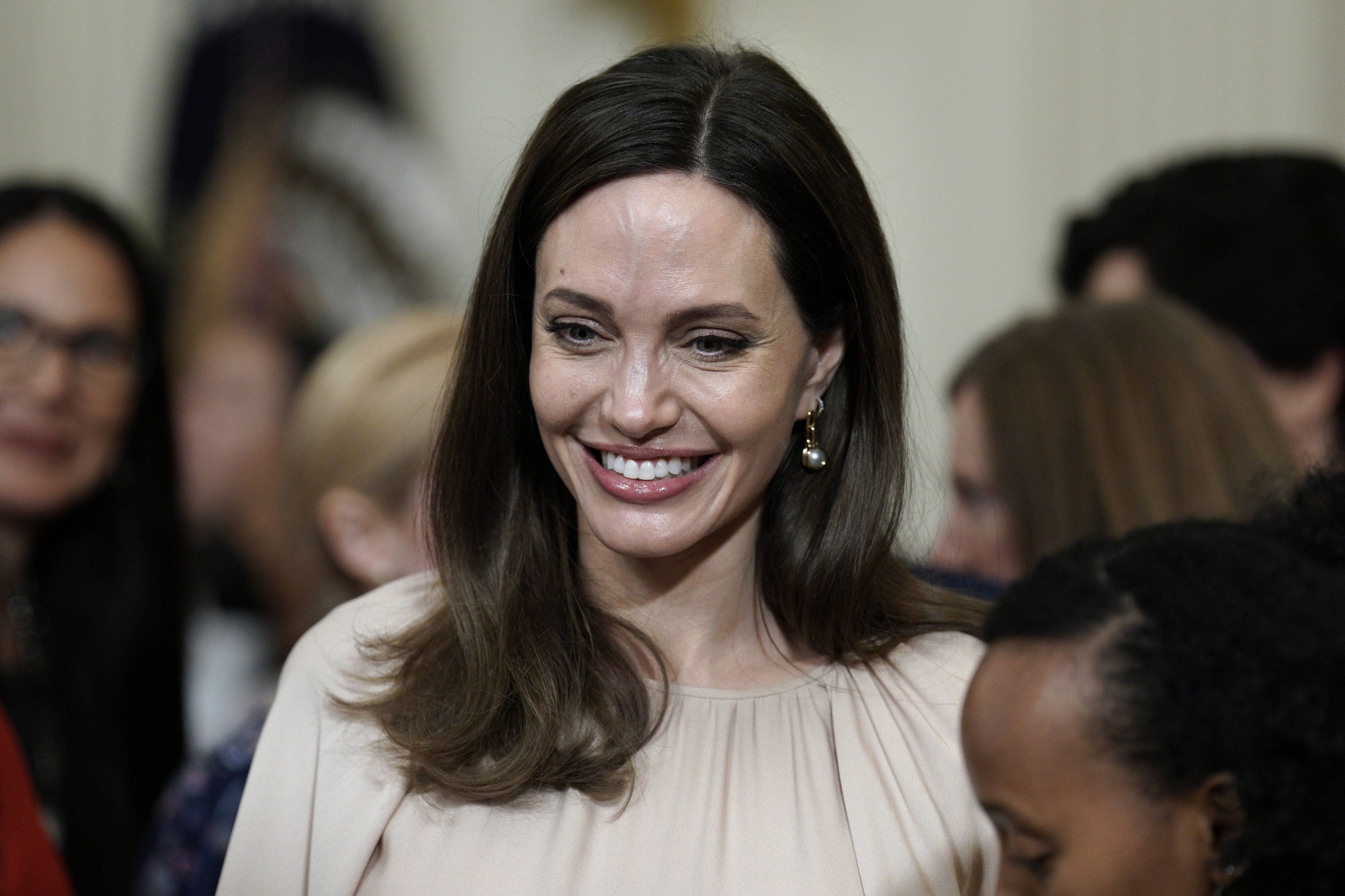 Angelina Jolie verriet nun überraschende Neuigkeiten.