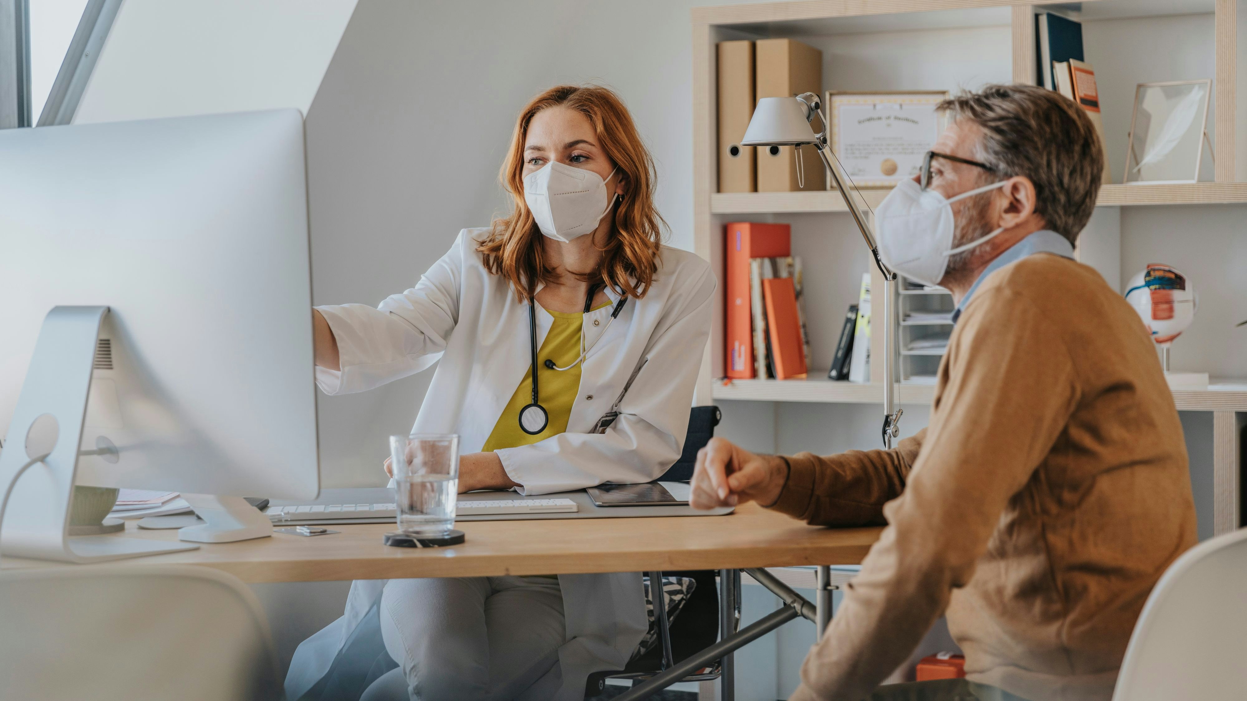 Forderungen nach einer Rückkehr der Maskenpflicht unter anderem bei Arztbesuchen werden lauter.