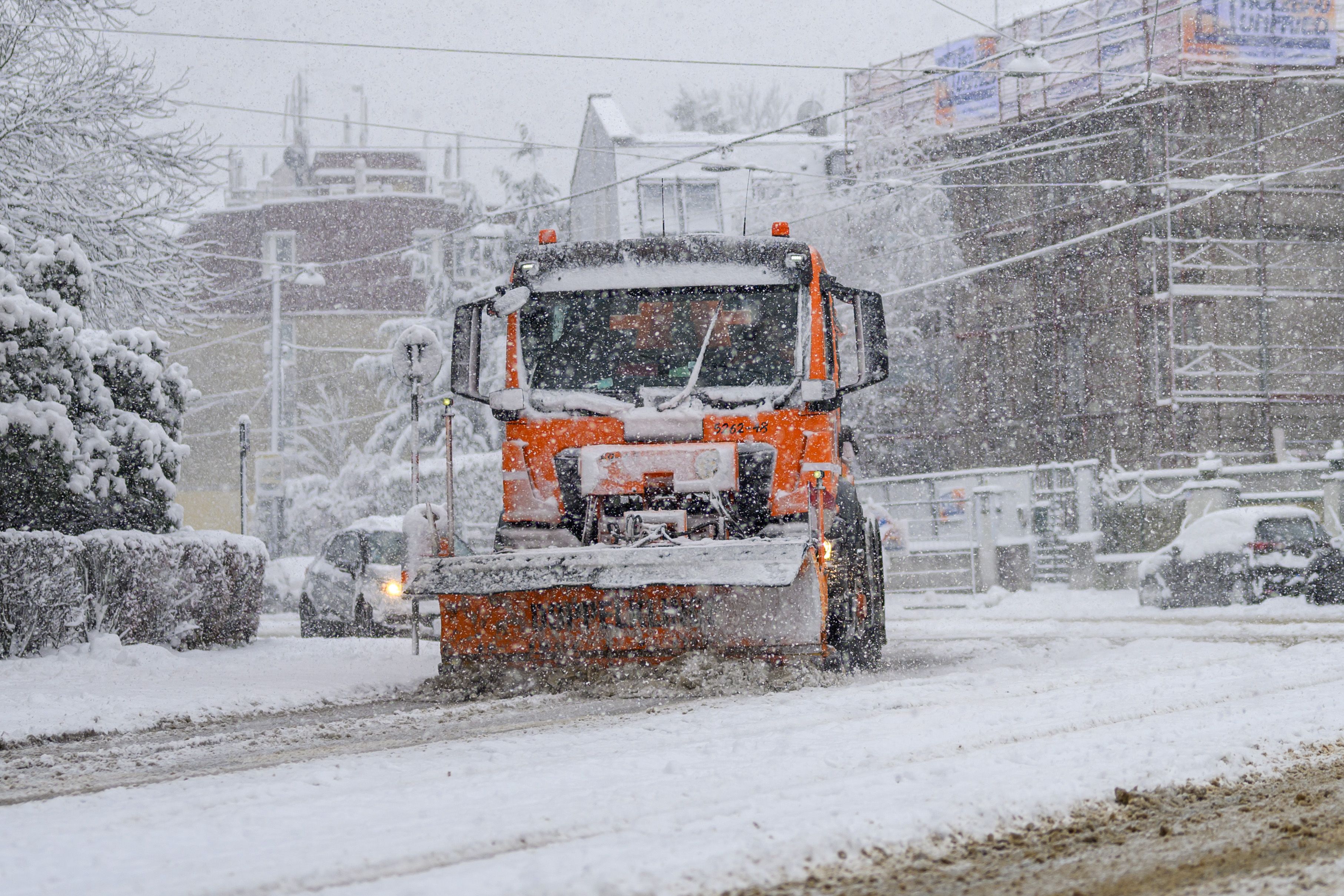 Der Winterdienst hat in Österreich alle Hände voll zu tun.