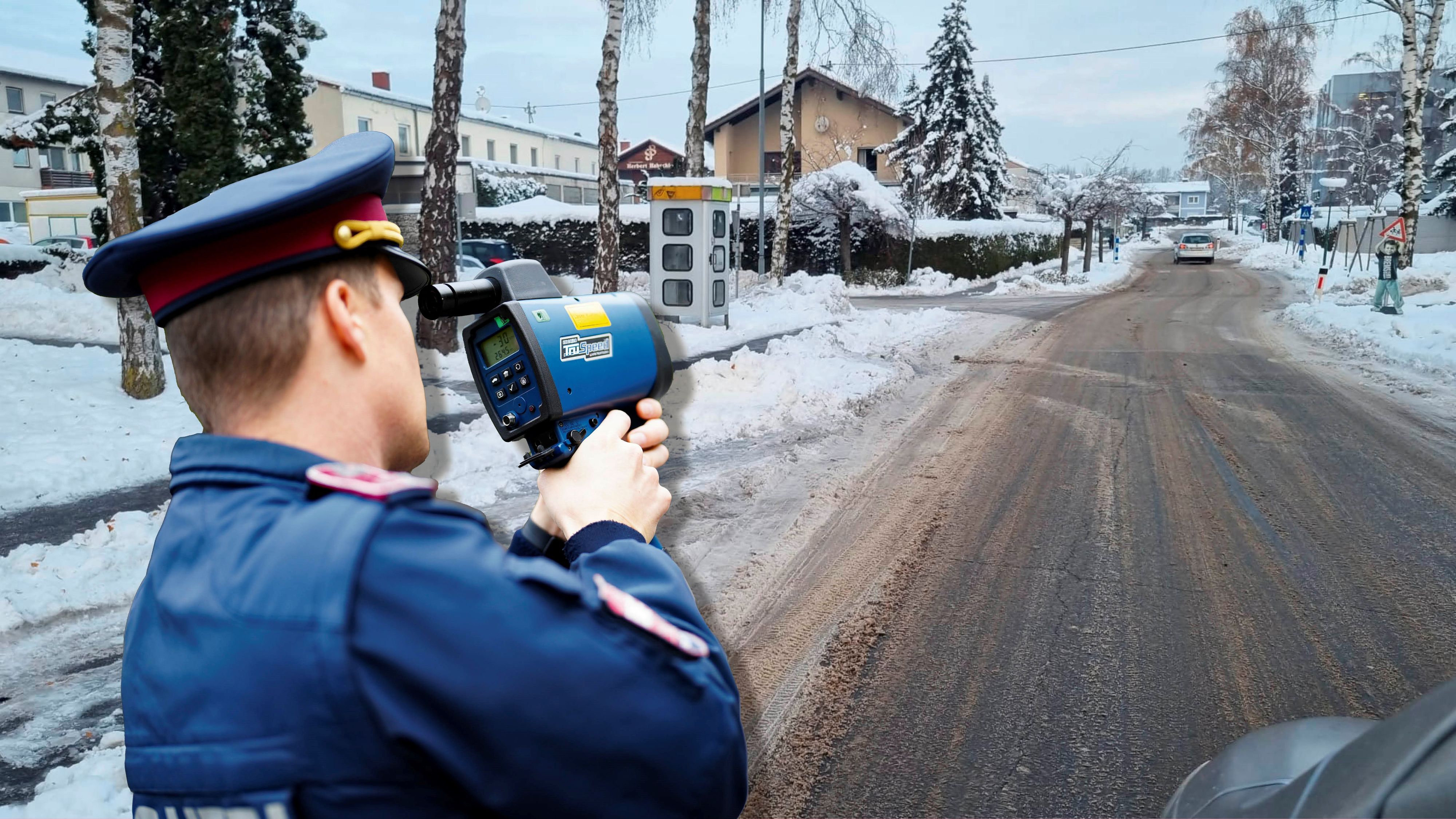 Mit einem Knopfdruck kann ein Polizist bei der Radarpistole auf ein anderes Wetter umstellen. (Symbolbild)