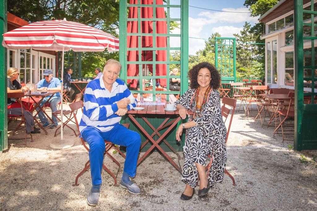 Albert Fortell und Barbara Wussow in ihrem Date-Lokal 