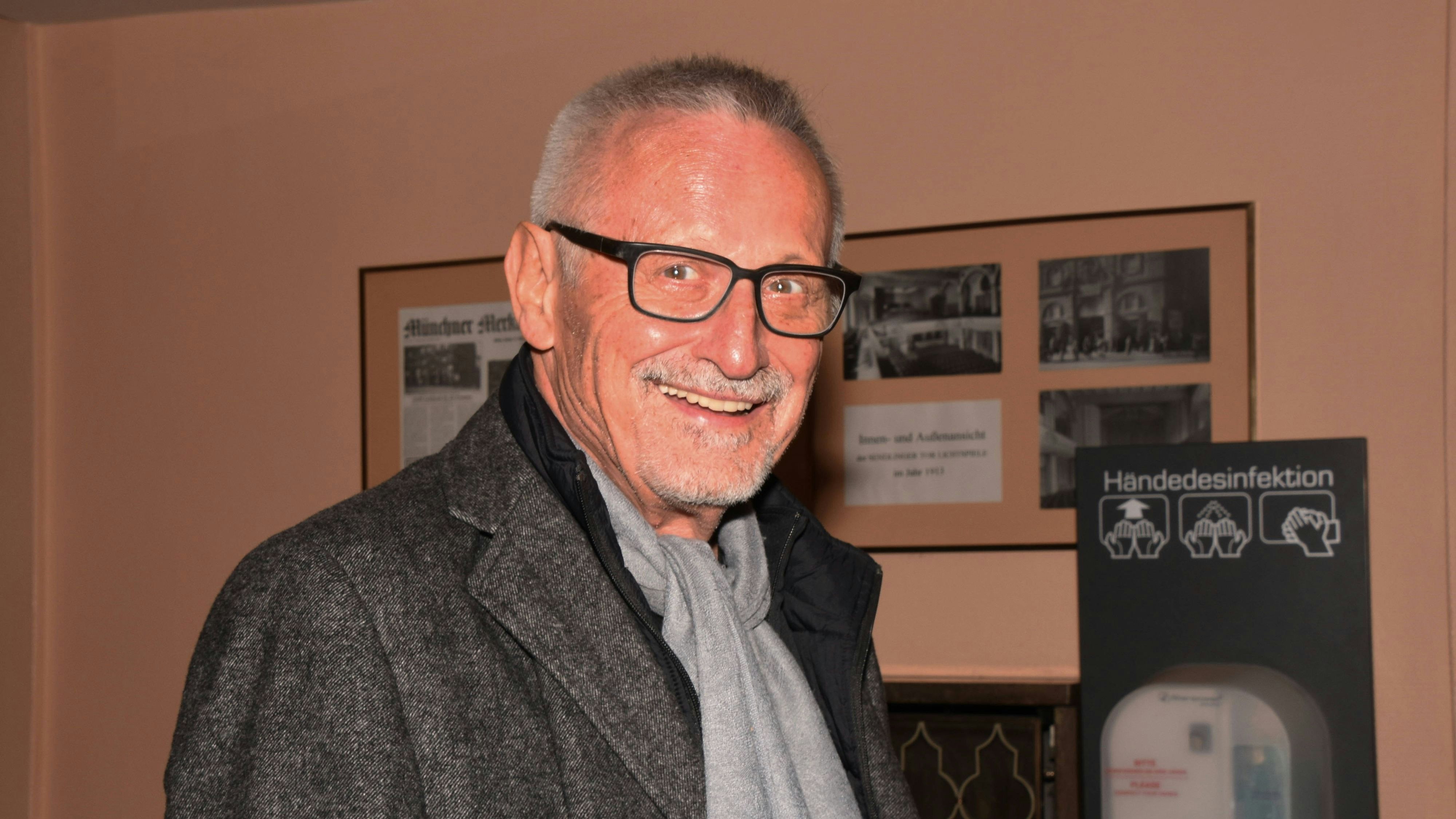 Konstantin Wecker Saenger Musiker Muenchen 16.11.2023 Sendlingertor Filmtheater Vergiss Meyn Nicht Sondervorfuehrung mit Konstantin Wecker und Regieteam Muenchen *** Konstantin Wecker Saenger Musiker Muenchen 16 11 2023 Sendlingertor Filmtheater Vergiss Meyn Nicht Special performance with Konstantin Wecker and director team Muenchen