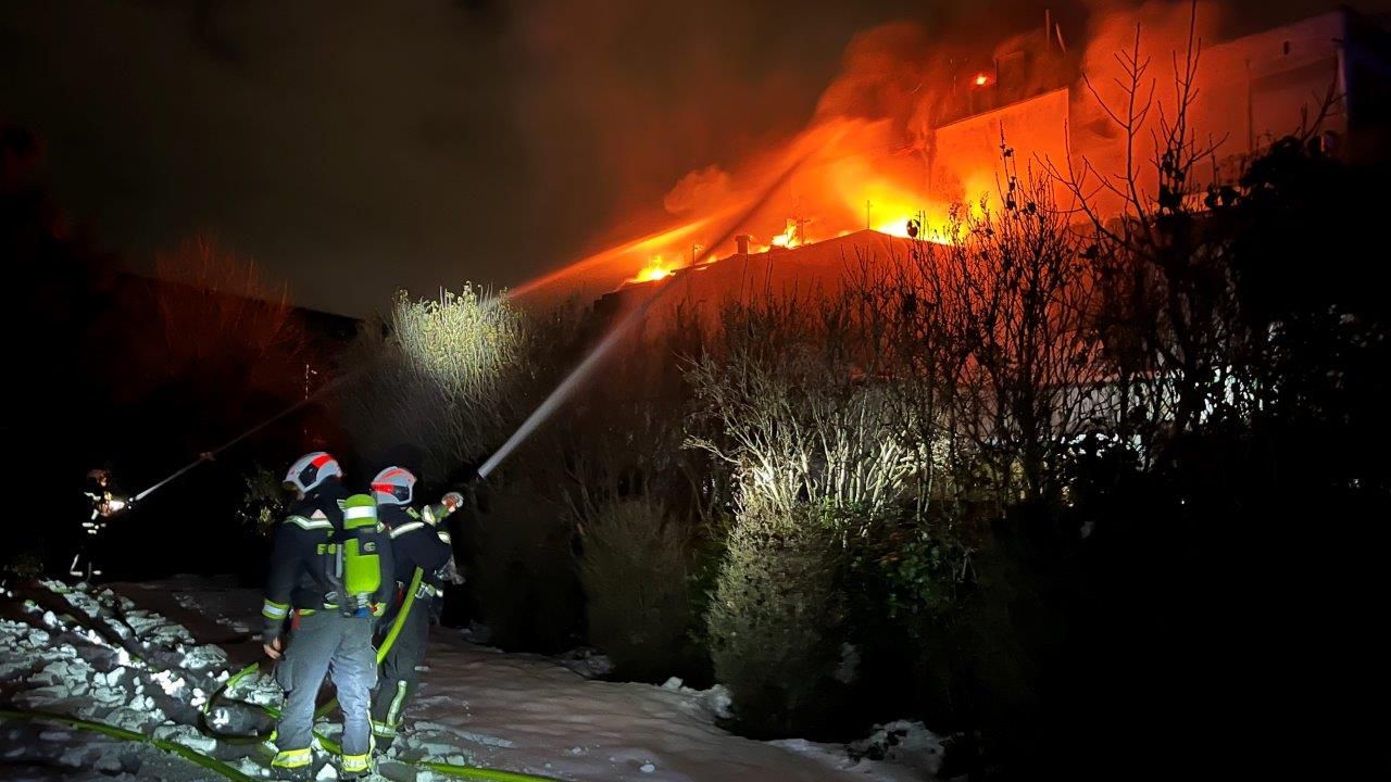 In der Kahlenberger Straße brannte es am Donnerstag lichterloh. 
