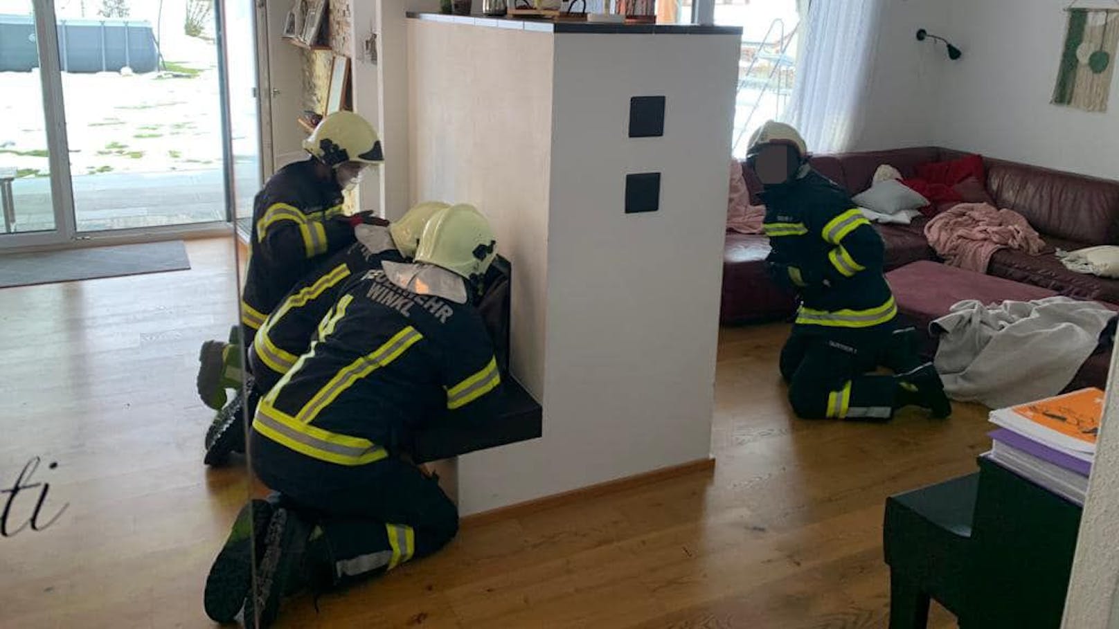 Die Feuerwehrler zögerten keine Sekunde zu helfen.