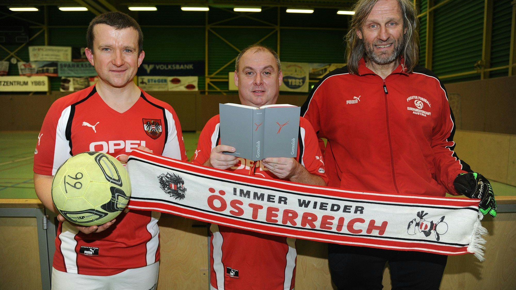 Dechant Daniel Kostrzycki (Pfarre Wieselburg), Zdravko Gasparic (Pfarrer in Bocksdorf, Ollersdorf, Stegersbach, Olbendorf, Stinatz und Litzelsdorf - Burgenland) und Hans Wurzer, Pfarrer von Opponitz.