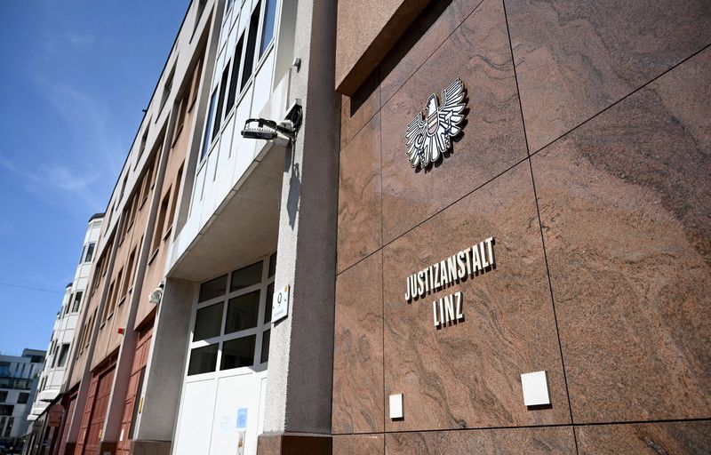 Der 22-jährige Verdächtige wurde in die Justizanstalt Linz eingeliefert.
