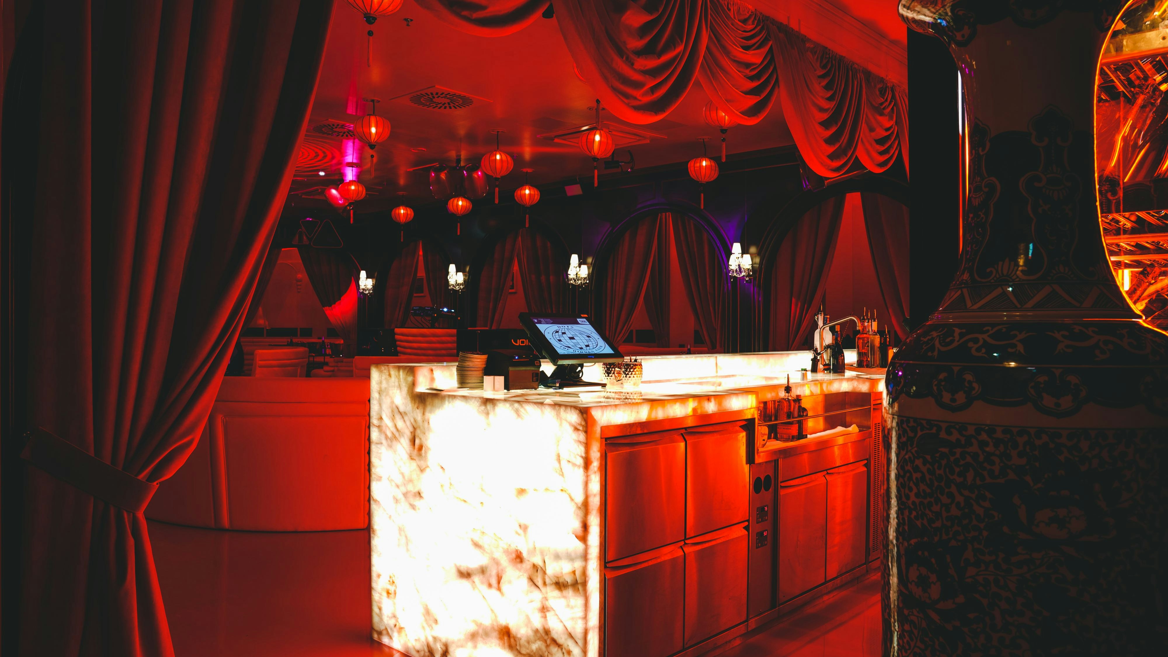 "Hidden Club" auf der Mariahilfer Straße in Wien-Neubau. 