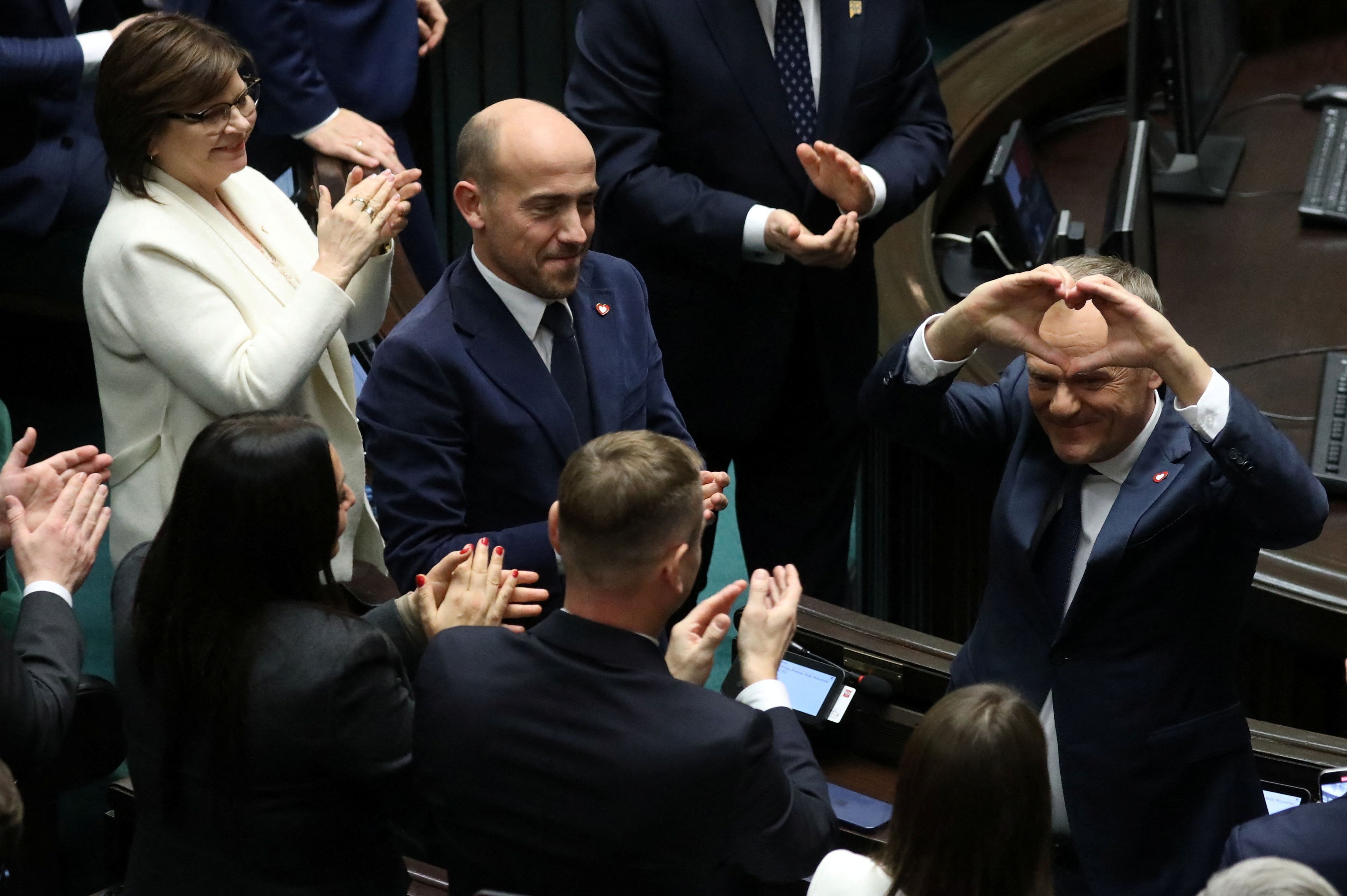 Donald Tusk freut sich, er wird der künftige Regierungchef Polens. 