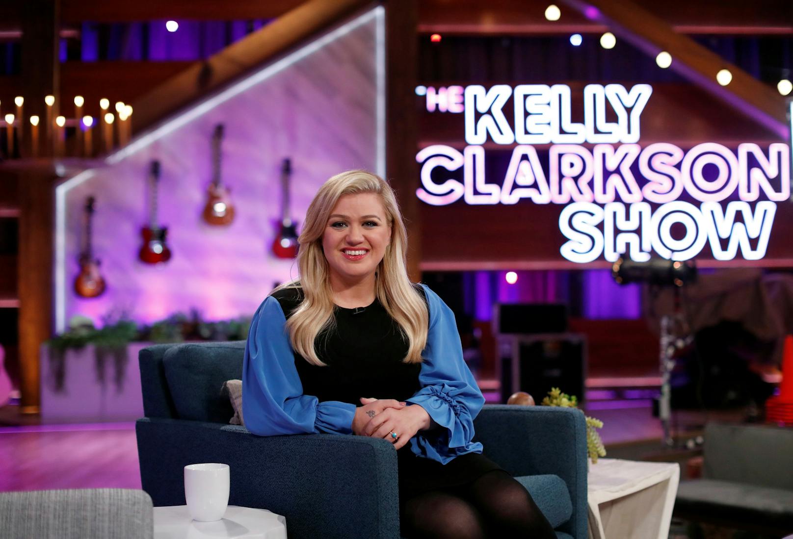 Mittlerweile macht Kelly Clarkson nicht nur Musik, sondern ist auch erfolgreich mit ihrer eigenen Talk-Sendung "The Kelly Clarkson Show" im US-Fernsehen unterwegs.