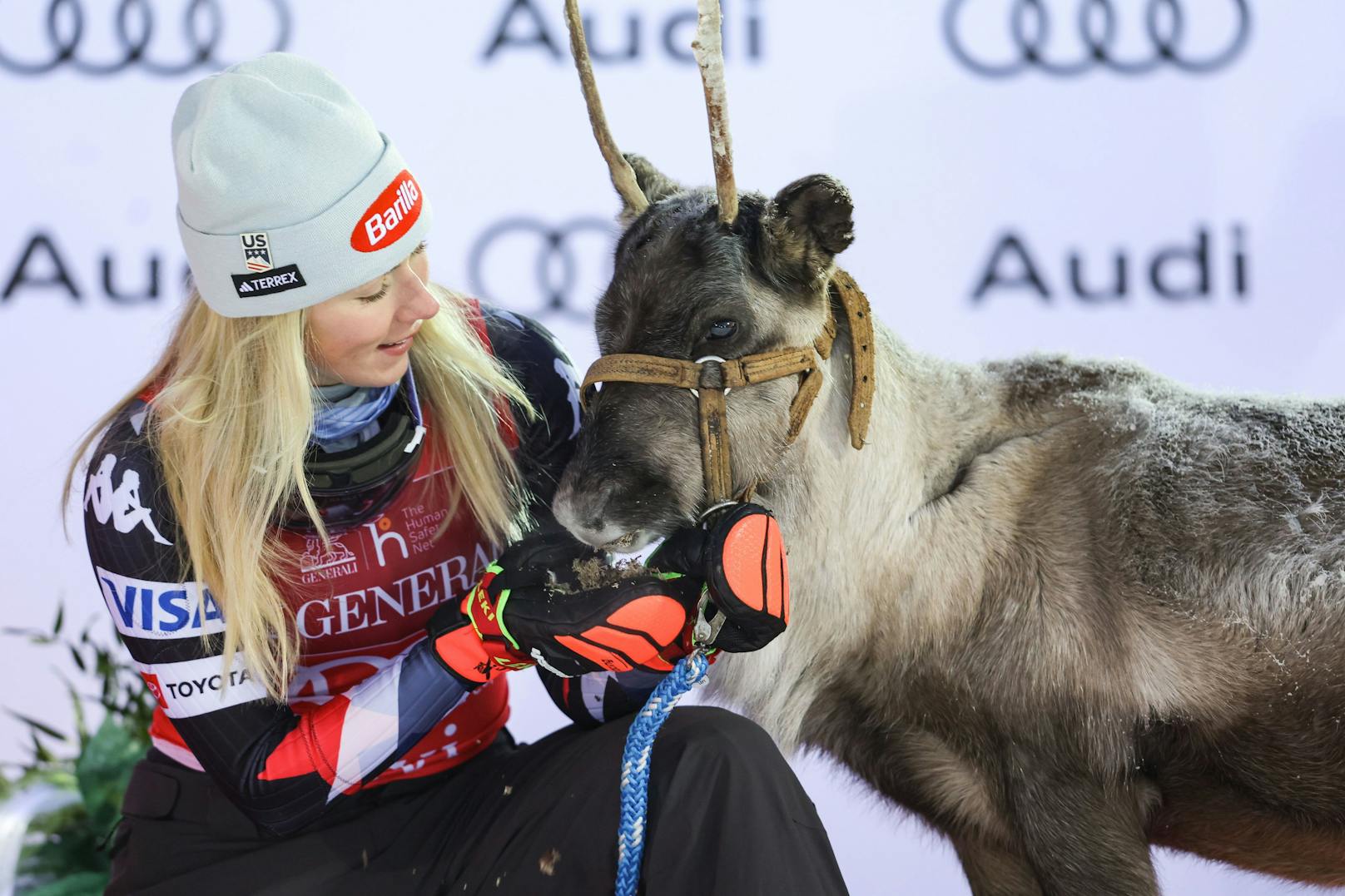 Im zweiten Slalom in Finnland sicherte sich Mikaela Shiffrin den Sieg. Die US-Amerikanerin gewann dabei zum siebten Mal im hohen Norden, ihr neues Haustier heißt Grogu.