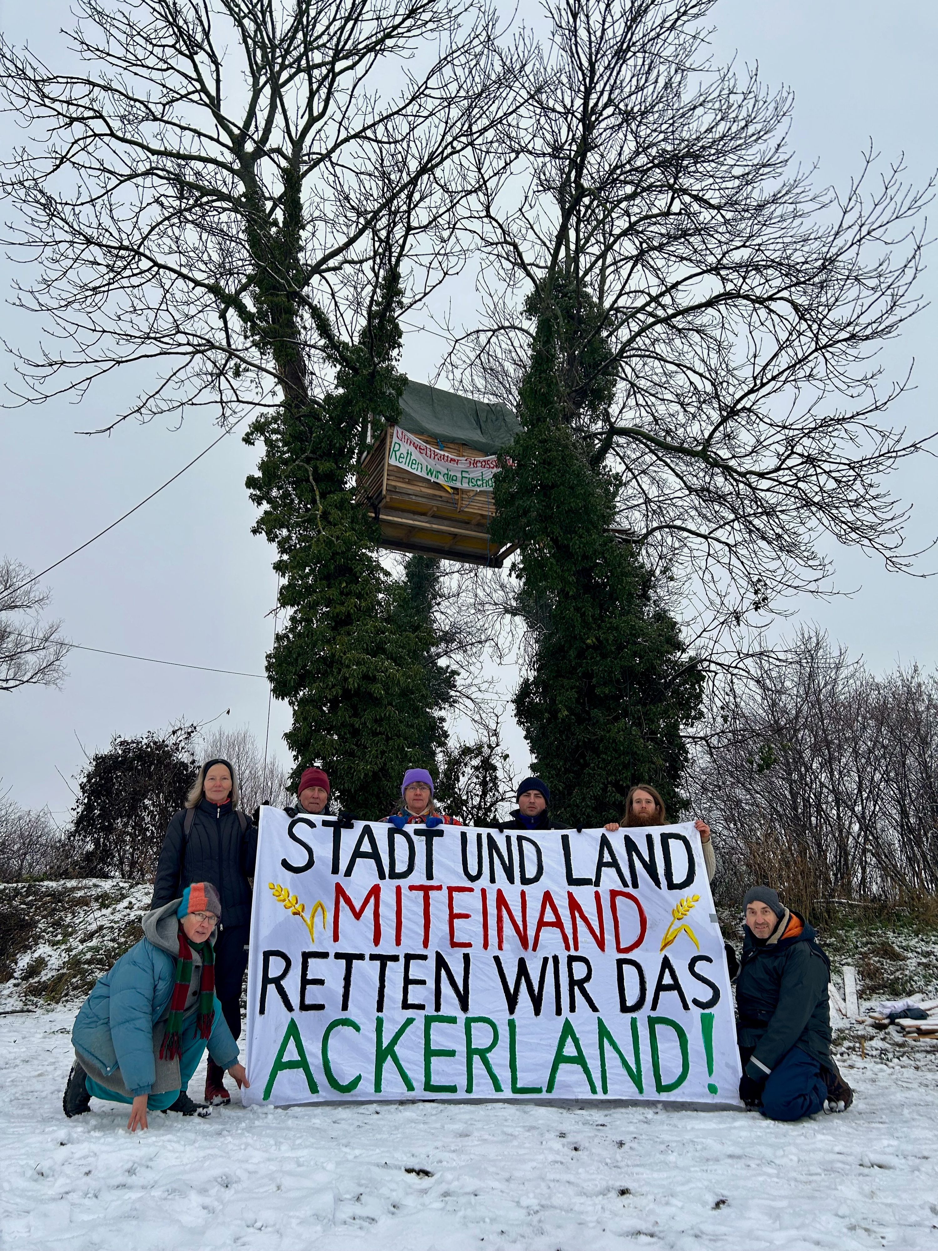 Die Fischa Au ist besetzt.