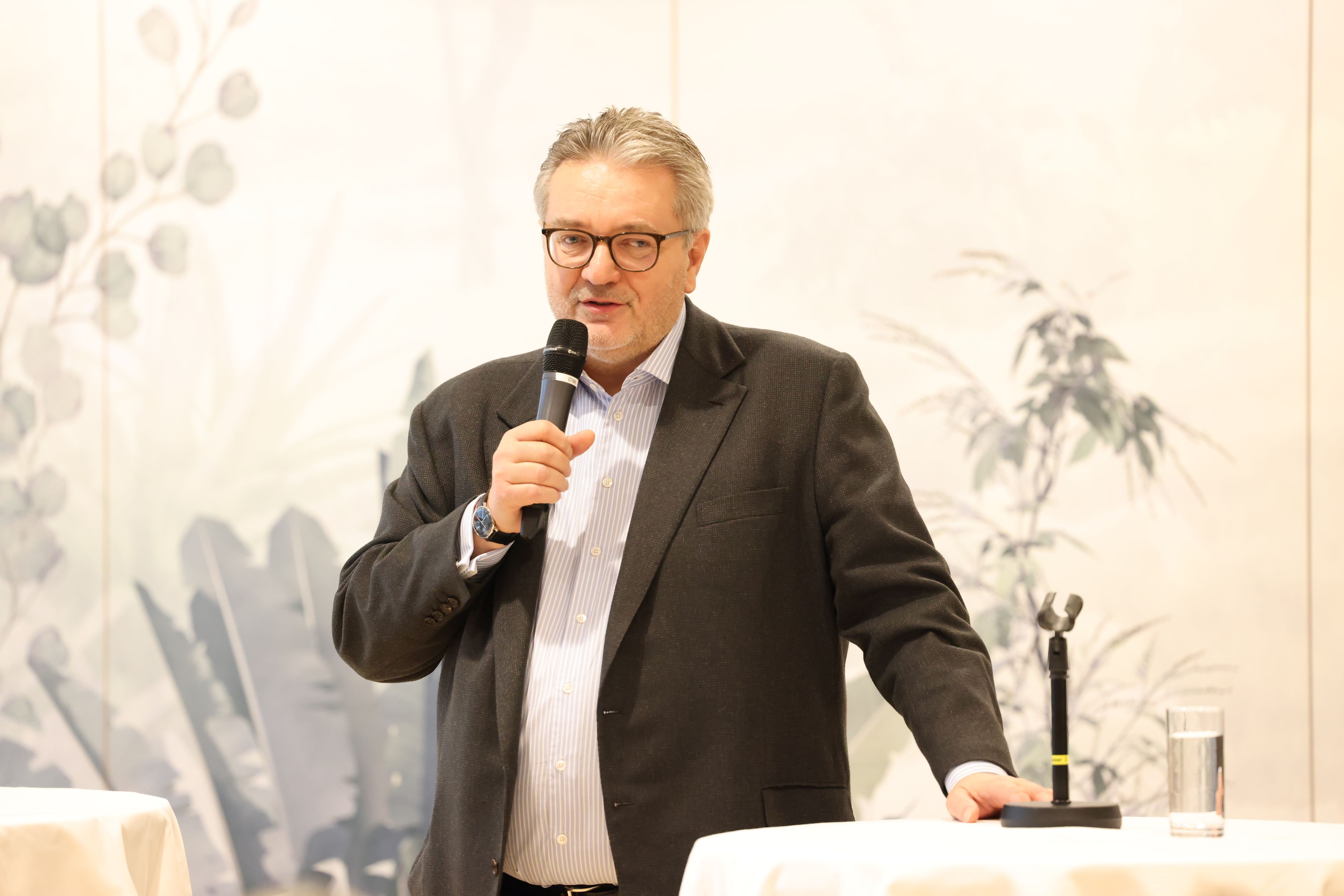 Gesundheitsstadtrat Peter Hacker (SP) plant Darmkrebs-Vorsorgeprogramm in Wien.&nbsp;