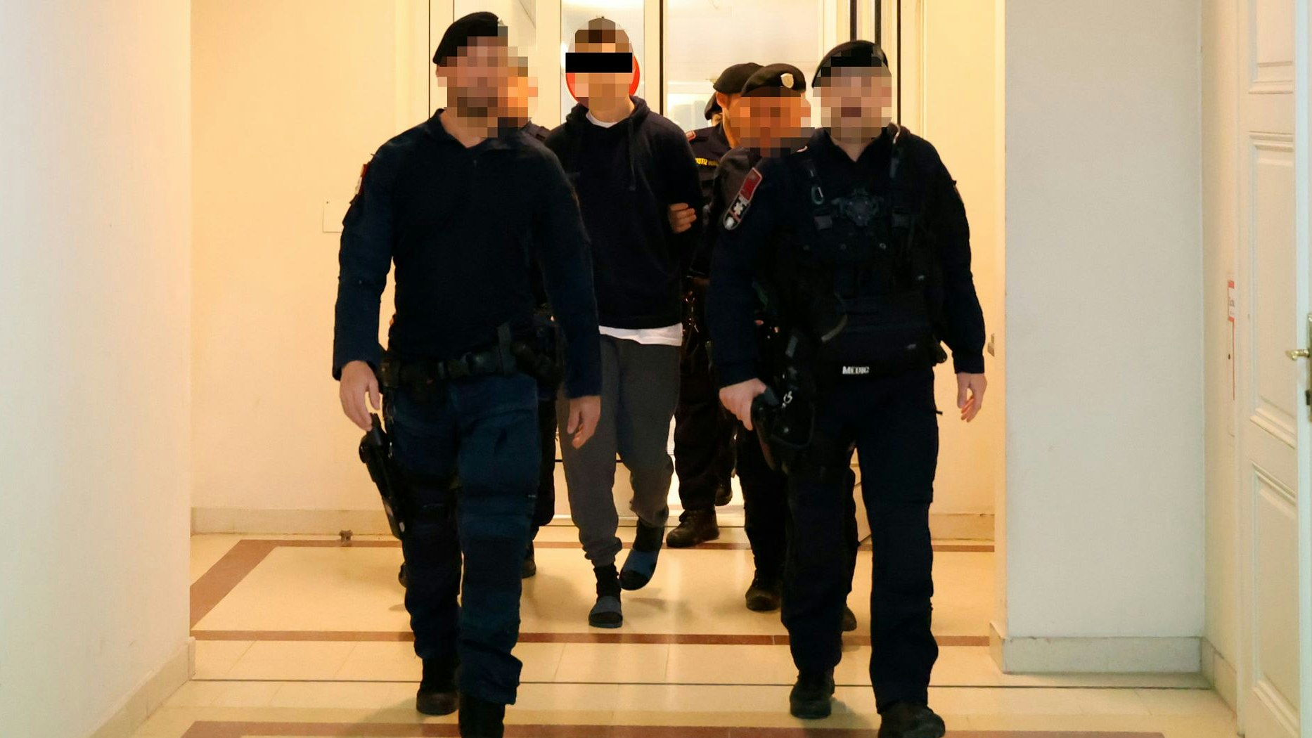 Der Tatverdächtige gestand den Mord an zwei Obdachlosen.