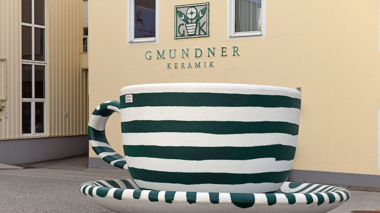 Gmundner Keramik verkauft jetzt Drogen-Utensilien