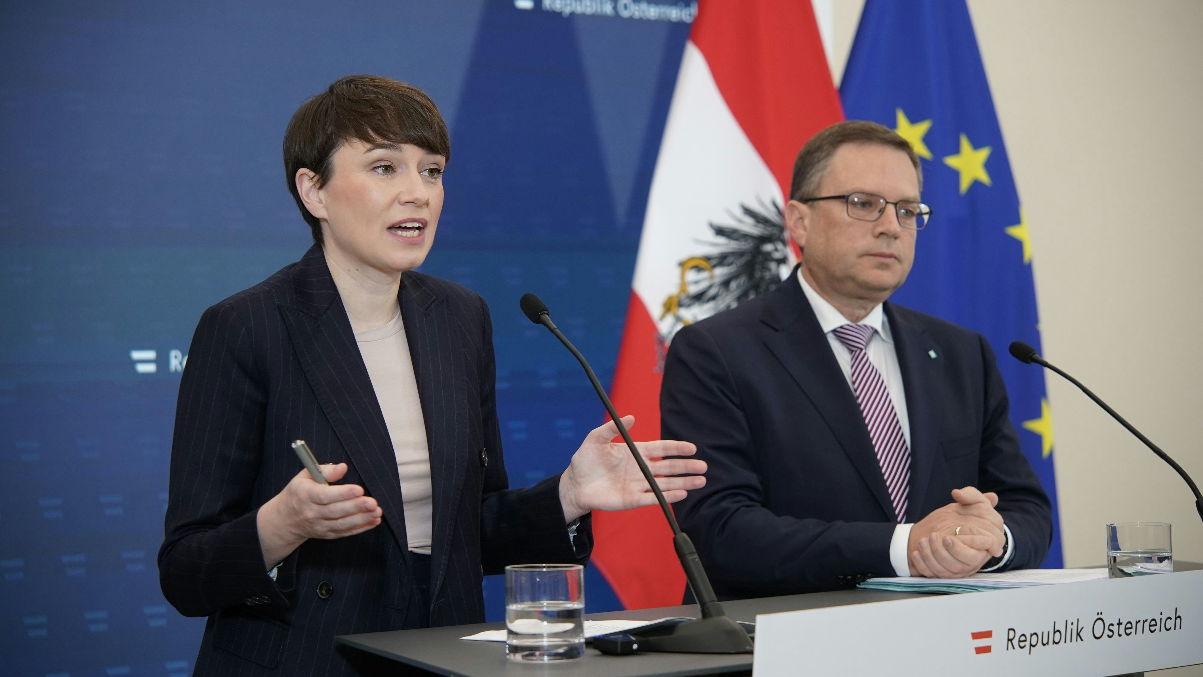 Die Klubobleute Sigi Maurer (Grüne ) und August Wöginger (ÖVP).