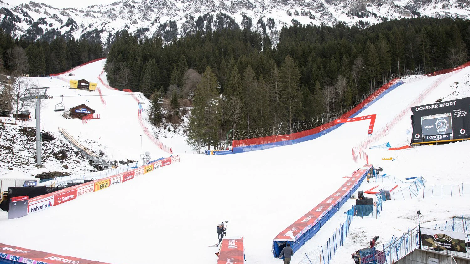 Wengen springt ein